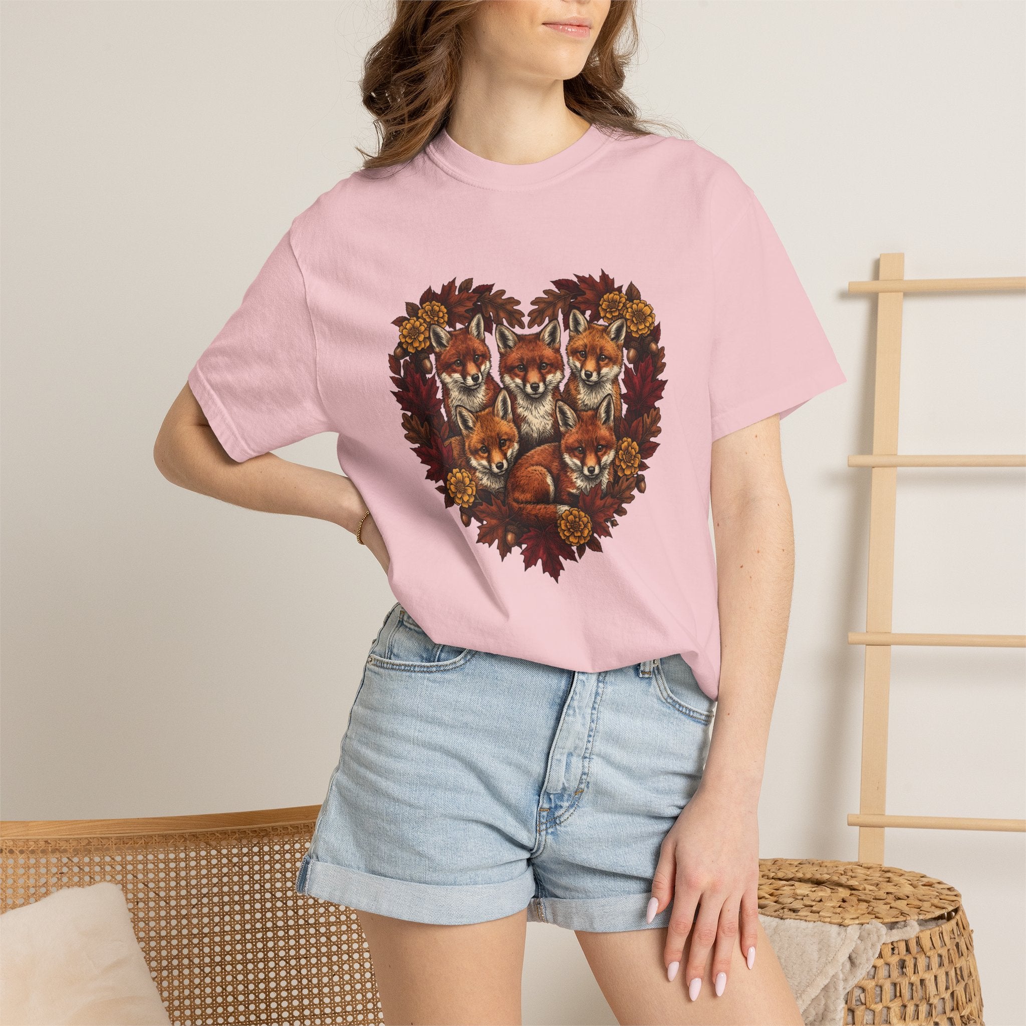 Fox Clan Shirt St. Valentine's Day Fauna Gift Women Nature Tee Fox T-Shirt Valentine Fan Naturalistic Tshirt Wildlife Graphic Antique Heart