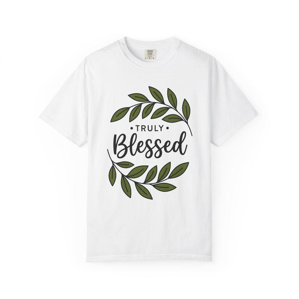 Leafy Wreath Shirt Easter Faith Gift Women Modern Calligraphy Tee Wreath T-Shirt Easter Fan Handlettering Tshirt Christian Graphic