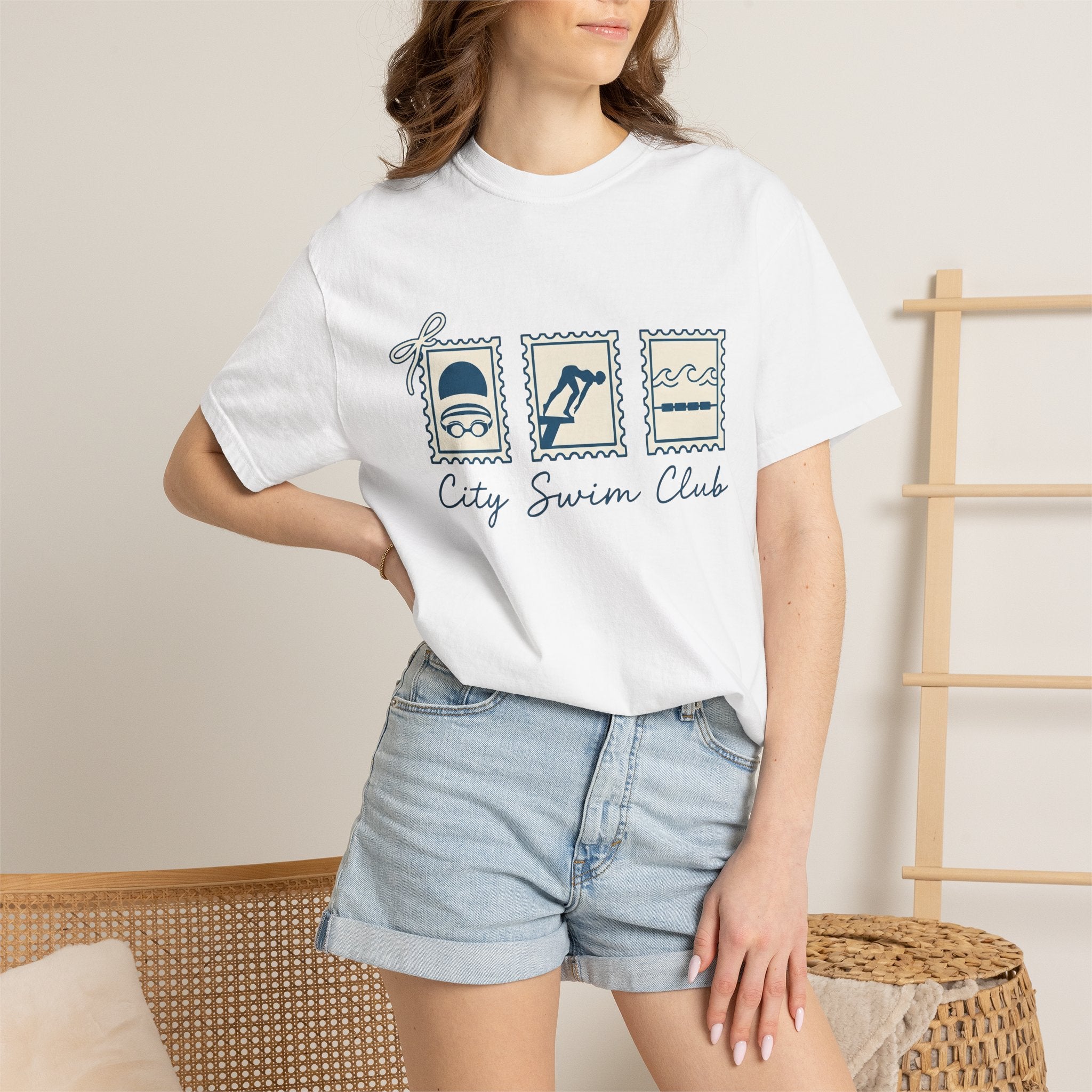 Swimmer Graphic Shirt Swimming Fitness Gift Women Minimalist Tee Diver T-Shirt Aquatics Enthusiast Simple Tshirt Workout Graphic Retro Swim
