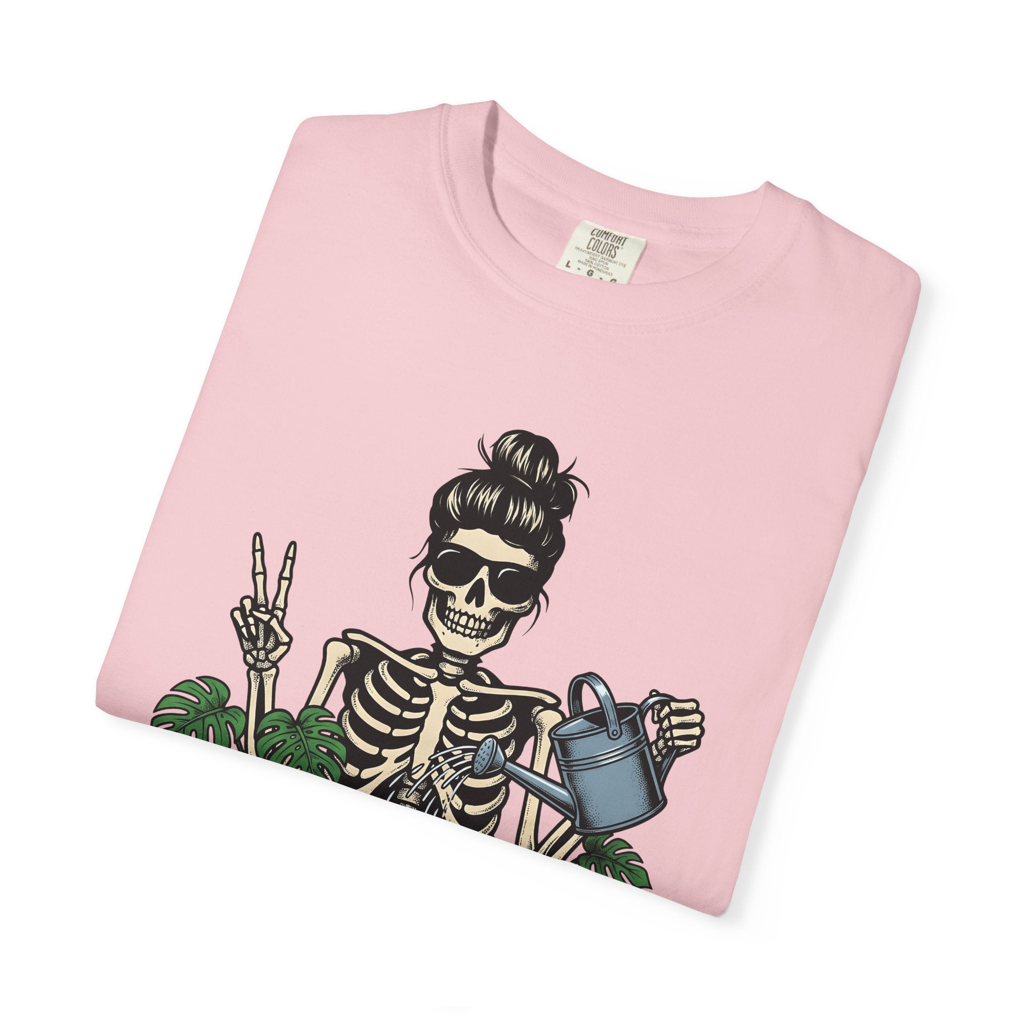 Skeleton Gardener Shirt Funny Plant Gift Women Bold Graphic Tee Skeleton T-Shirt Humor Fan Graphic Design Botany Retro Succulents Tshirt