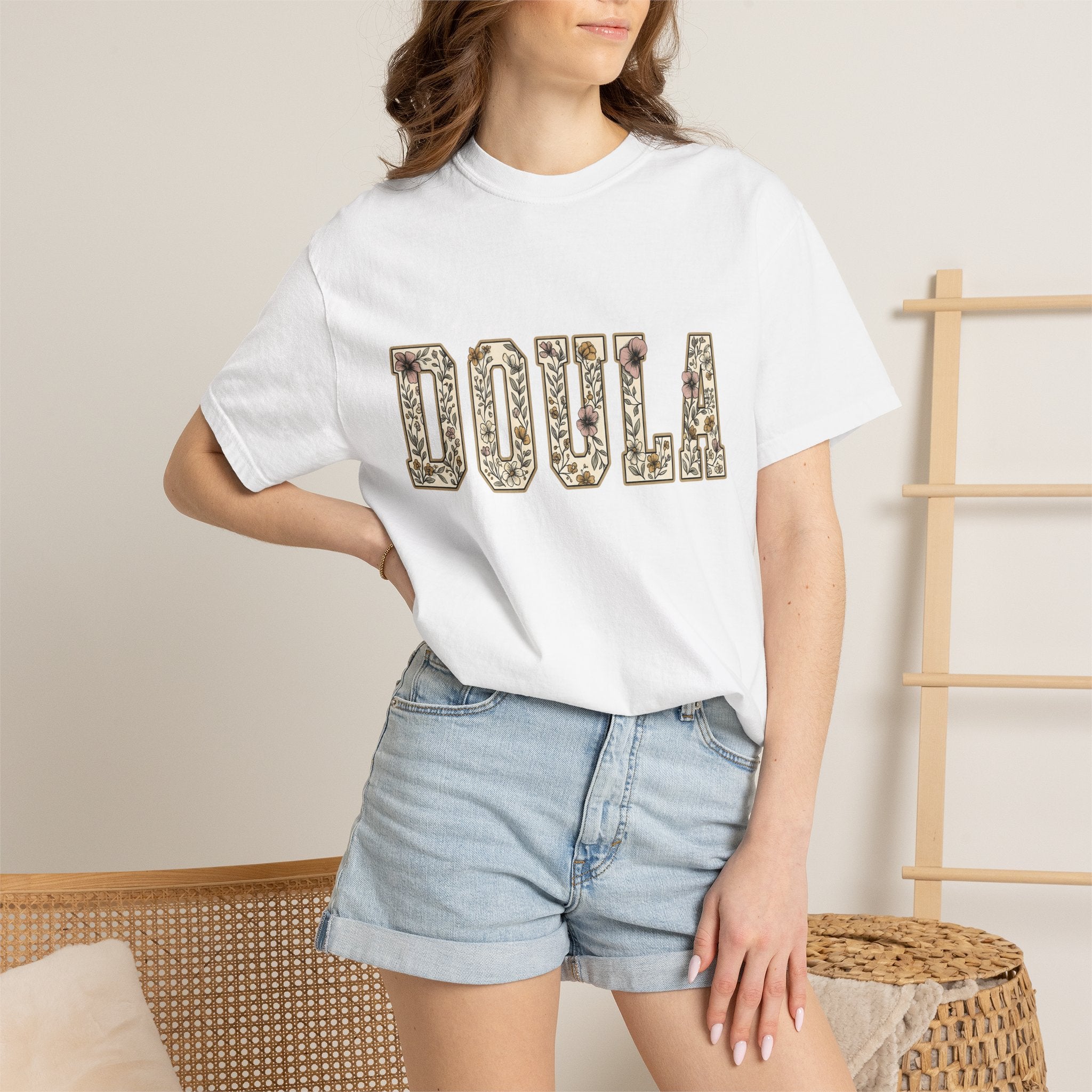 Botanical Block Letters Shirt Doula Bouquet Gift Women Hippie Tee Typography T-Shirt Birth Worker Fan Bohemian Tshirt Floral Graphic Classic