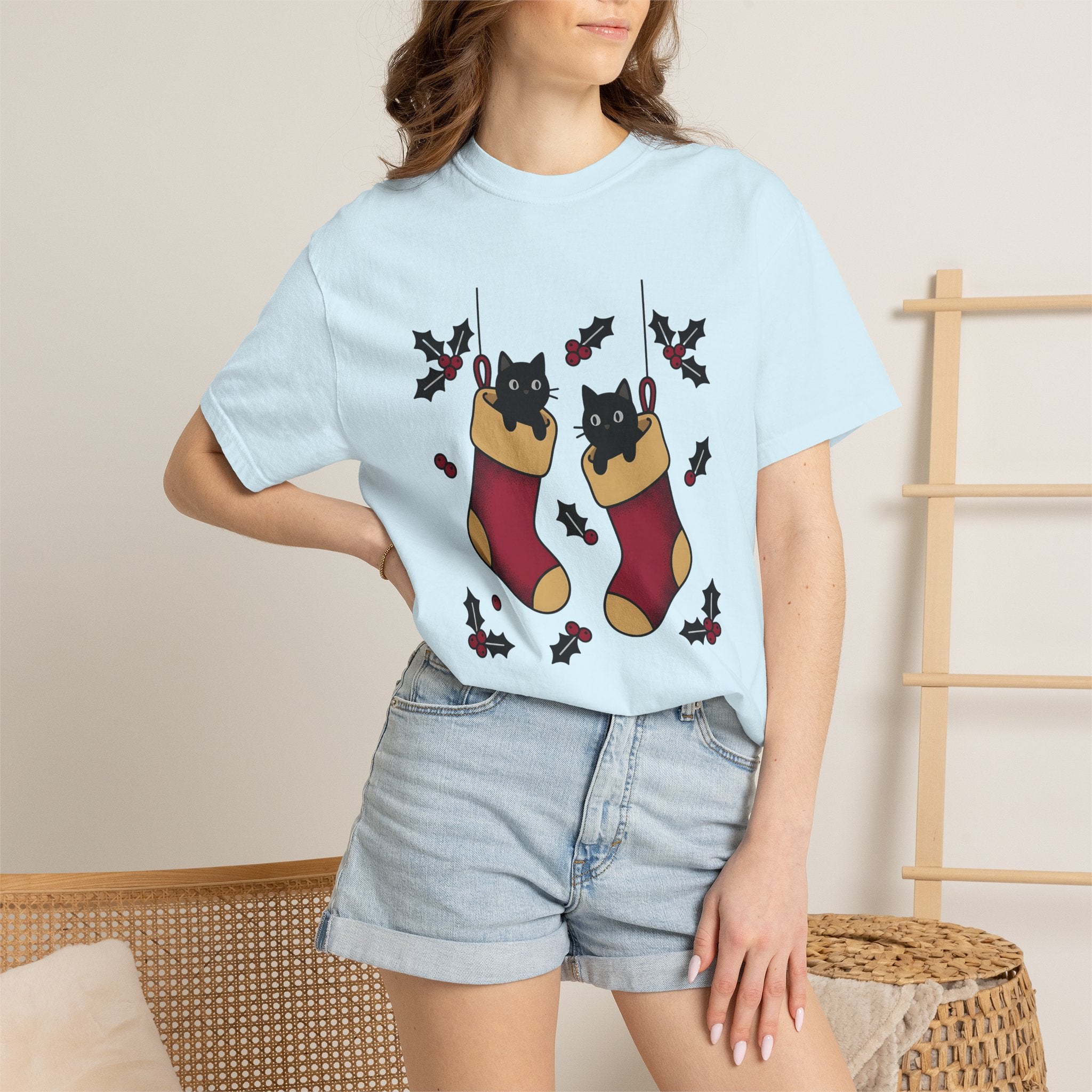 Black Cat Stocking Shirt Cat Holiday Gift Women Kawaii Tee Christmas Stocking T-Shirt Cat Fan Cute Tshirt Holiday Graphic Vintage Mistletoe