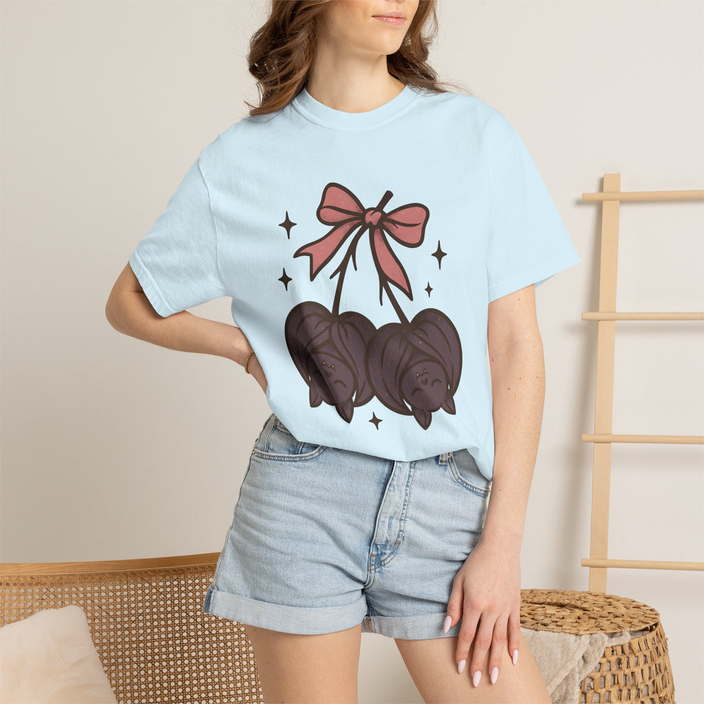 Cute Bats Shirt Halloween Gothic Gift Women Kawaii Tee Flying Fox T-Shirt Horror Fan Dark Tshirt Dark Graphic Cartoon Bow Tshirt