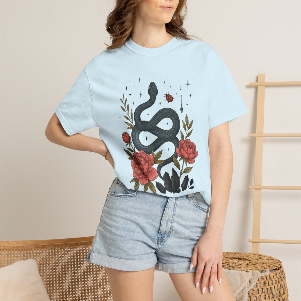 Serpent Bloom Shirt Boho Chic Esoteric Gift Women Traditional Tattoo Tee Snake T-Shirt Bohemian Enthusiast Tattooed Tshirt Mystic Graphic