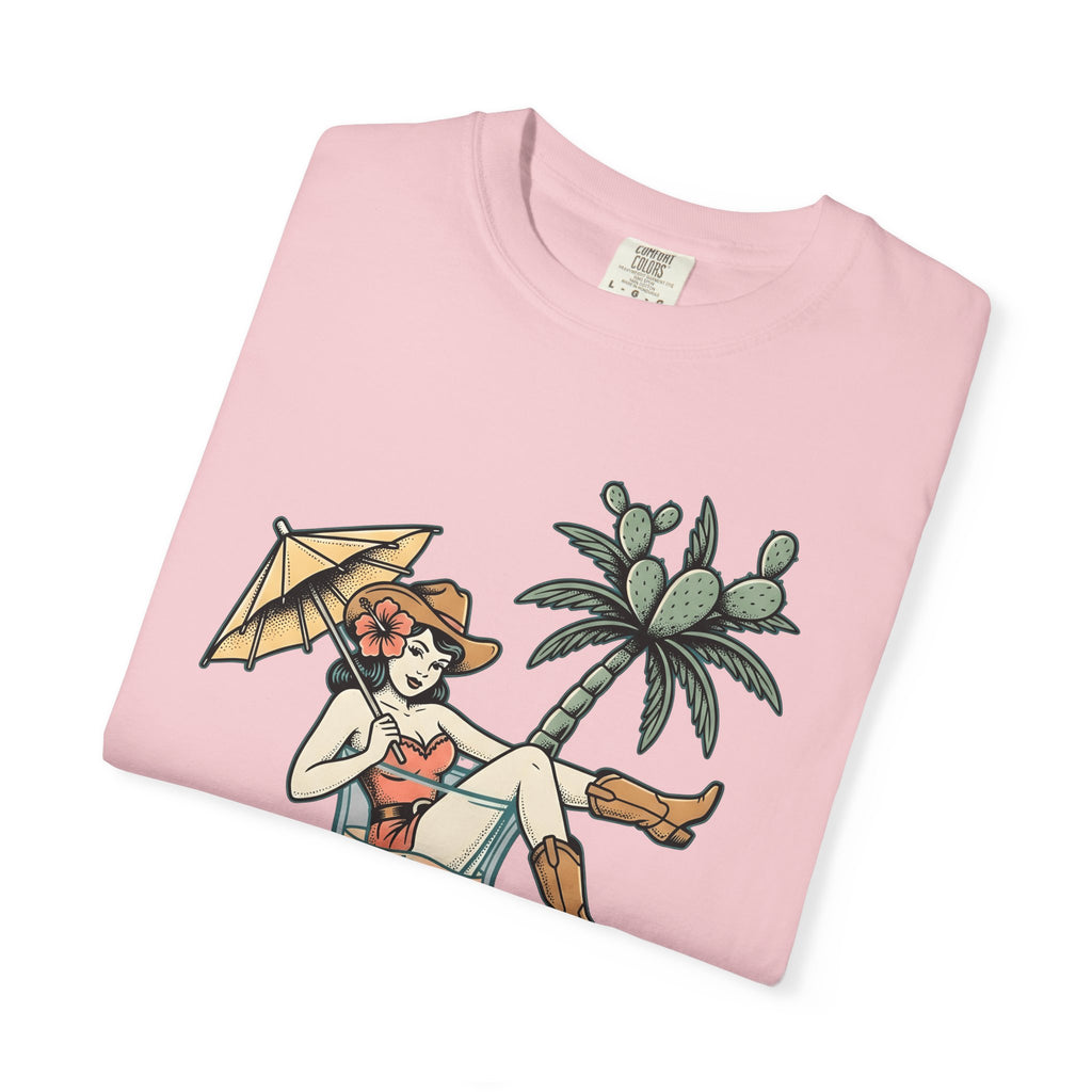 Cowgirl Cocktail Shirt Cowgirl Tropical Gift Women Pinup Tee Cocktail T-Shirt Cowboy Fan Vintage Tshirt Island Graphic Retro Cactus Tshirt