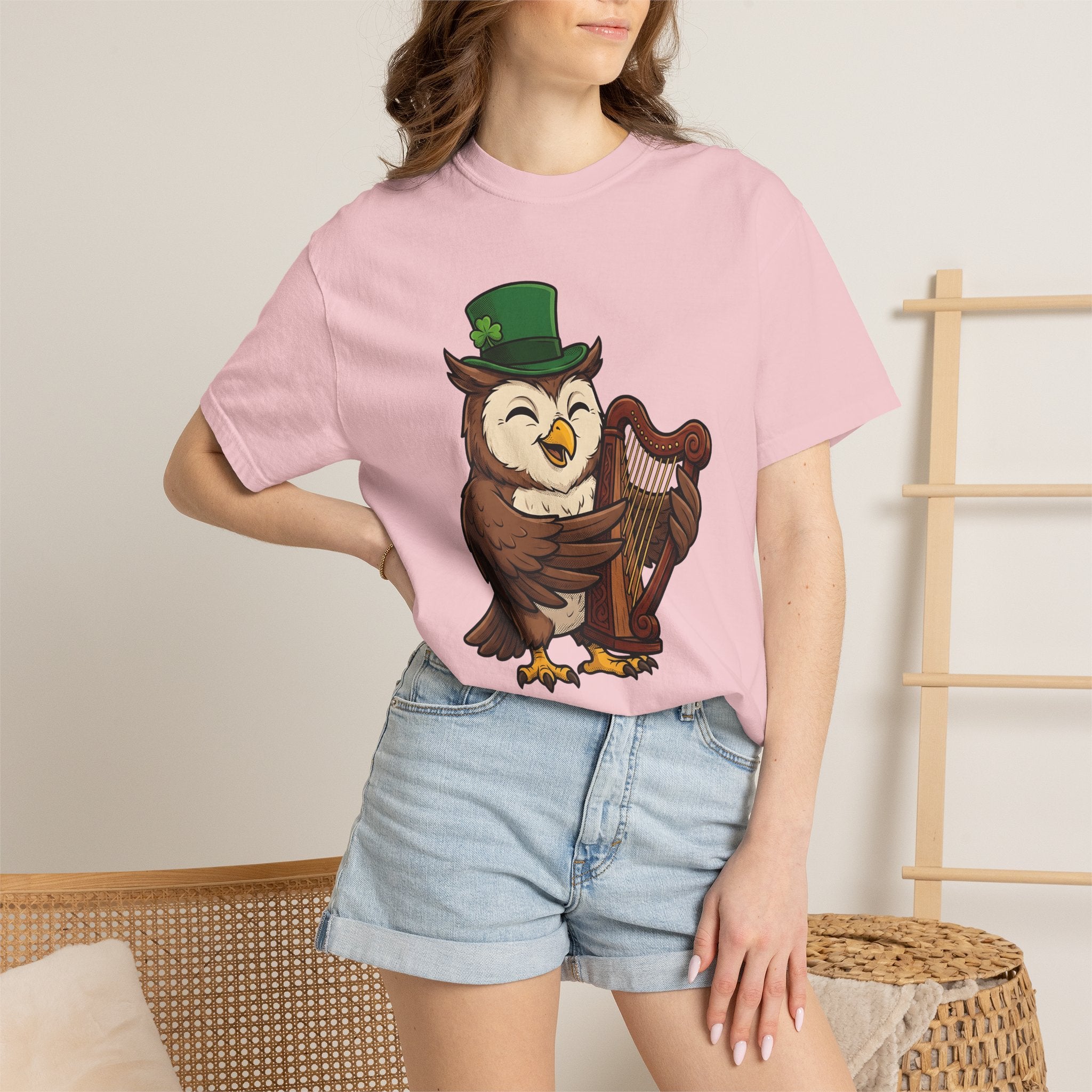 Owl Harp Shirt St Patrick's Day Animal Gift Women Cartoon Tee Hoot T-Shirt Patrick's Day Fan Owl Graphic Vintage Shamrock Hat Tshirt