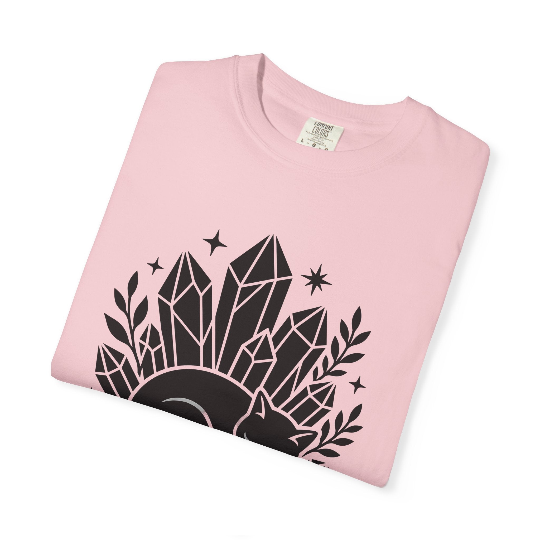 Sleeping Cat Shirt Cat Spiritual Gift Women Minimalist Tee Kitten T-Shirt Cat Fan Simple Tshirt Mystical Graphic Boho Crystals Tshirt