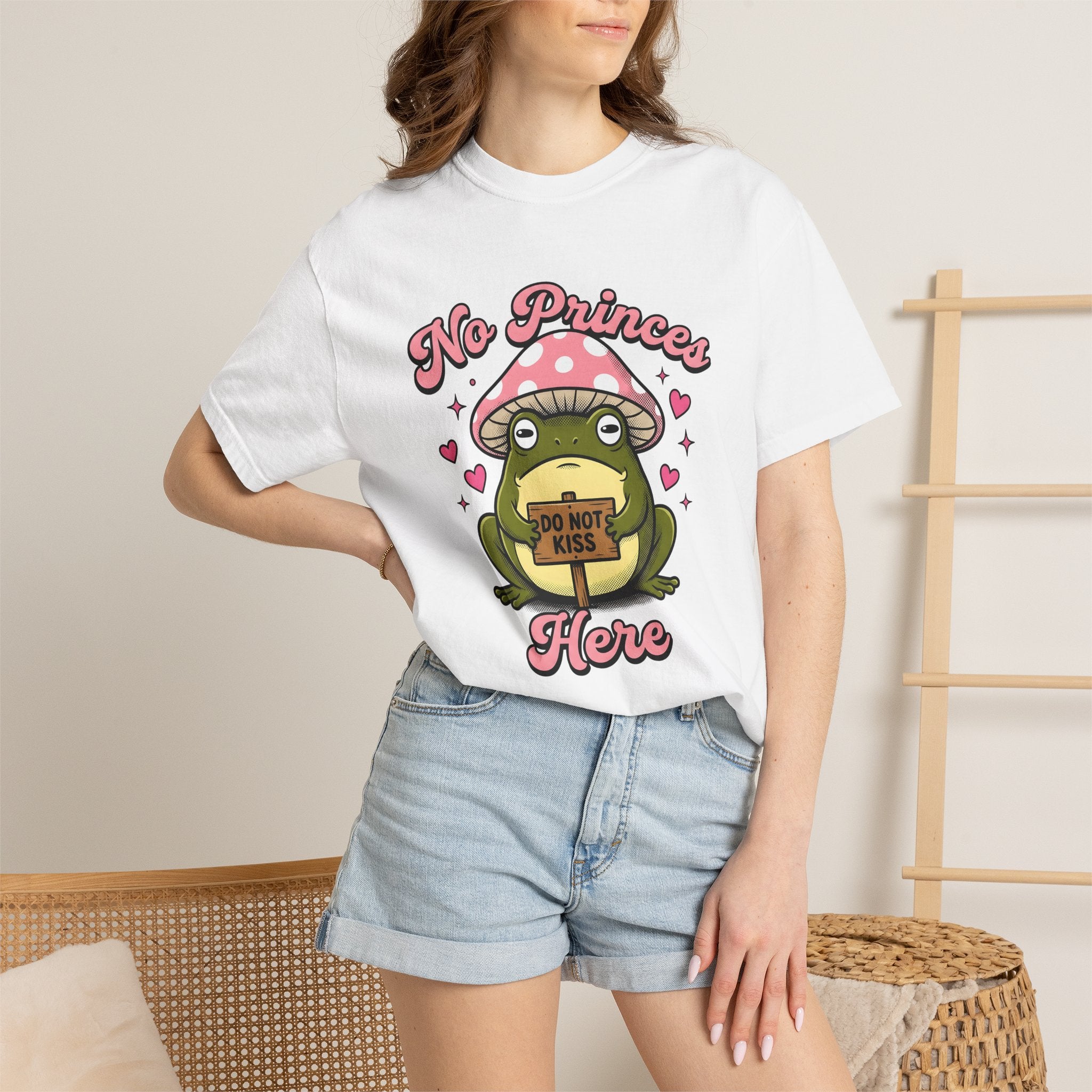 Amphibian Mushroom Shirt Valentines Day Pets Gift Women Line Art Tee Toadstool T-Shirt Valentine Fan Fungus Tshirt Animal Graphic Old School