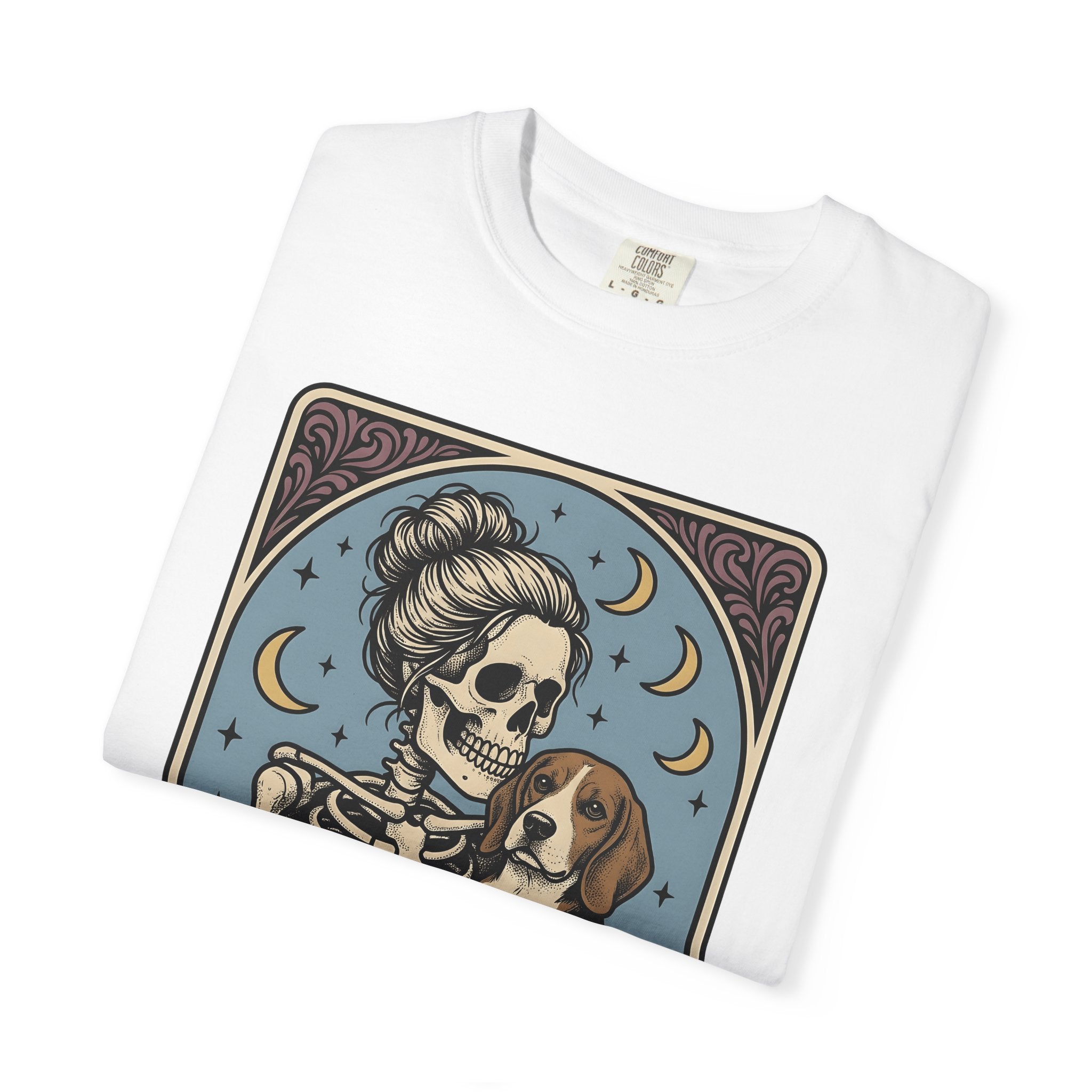 Skeleton Woman Beagle Shirt Halloween Dog Gift Women Vintage Tee Skeleton T-Shirt Horror Fan Retro Tshirt Dog Graphic Hand Drawn Crescent