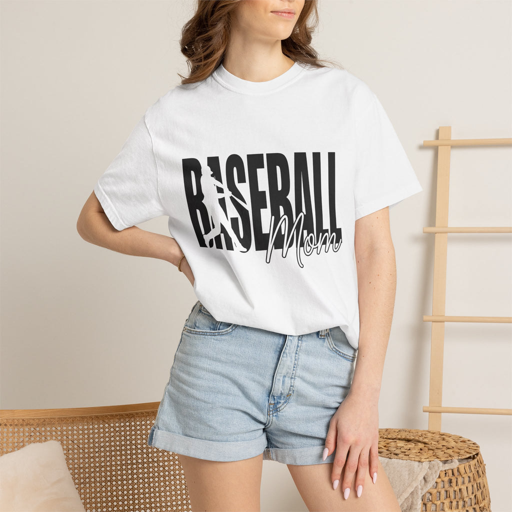 Baseball Player Shirt Baseball Mom Family Gift Women Bold Tee Ballplayer T-Shirt Mom Fan Baller Tshirt Clan Graphic Minimalist Script Tshirt