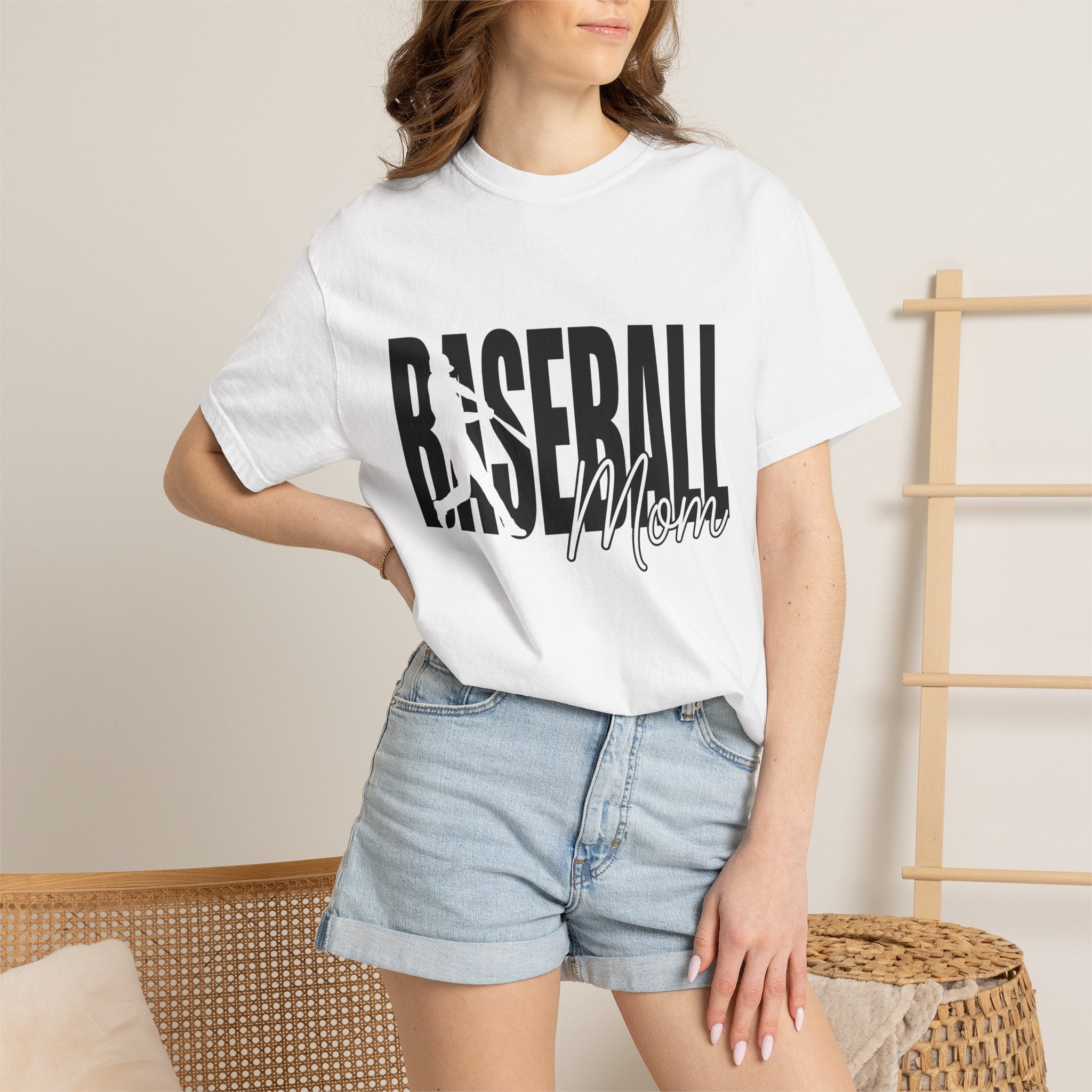 Baseball Player Shirt Baseball Mom Family Gift Women Bold Tee Ballplayer T-Shirt Mom Fan Baller Tshirt Clan Graphic Minimalist Script Tshirt