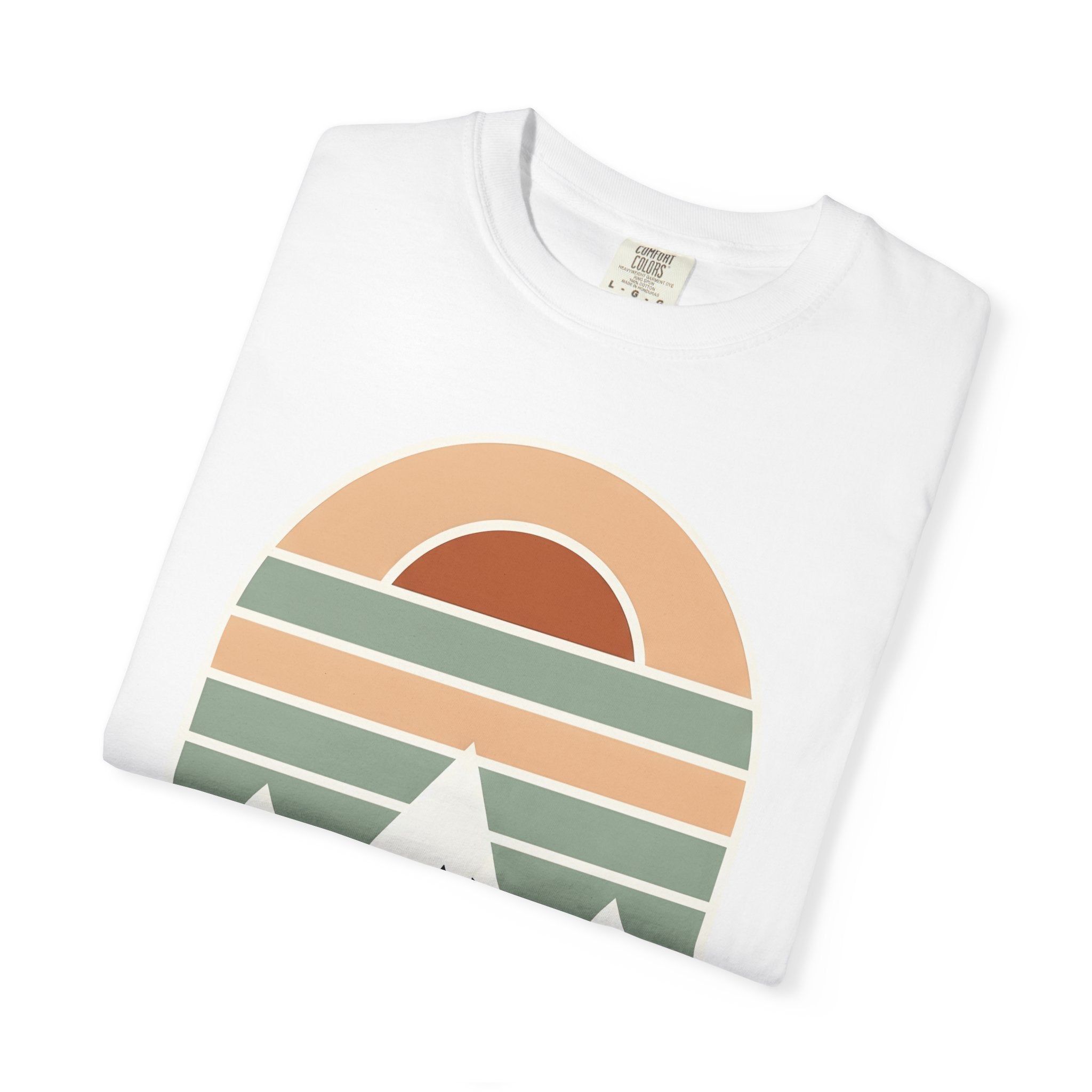 Mountain Twilight Shirt Nature Adventure Gift Women Flat Tee Mountains T-Shirt Outdoors Enthusiast Minimalist Tshirt Exploration Graphic