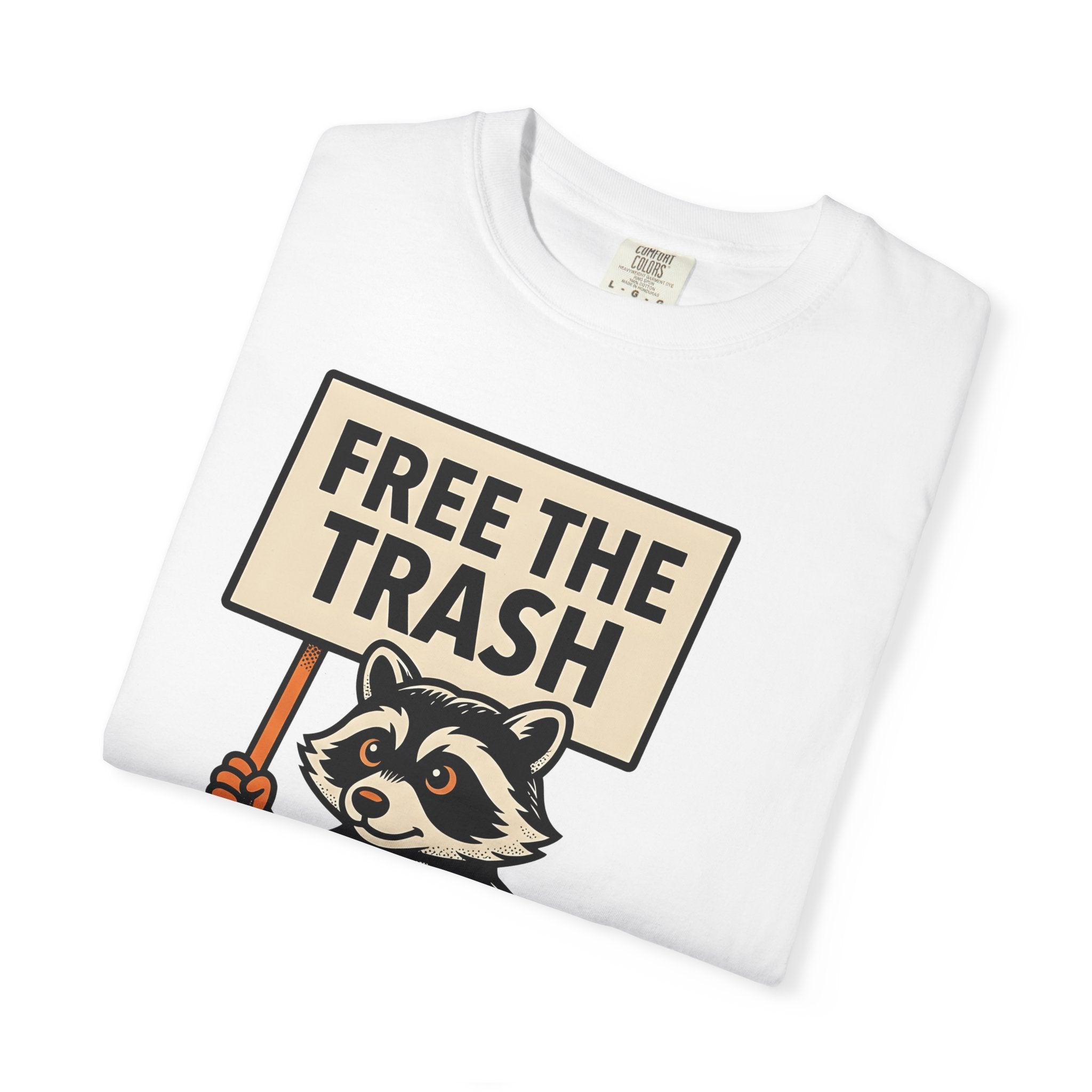 Raccoon Cartoon Shirt Funny Animal Gift Women Bold Graphic Tee Trash Panda T-Shirt Humor Fan Graphic Design Illustration Vintage Protest
