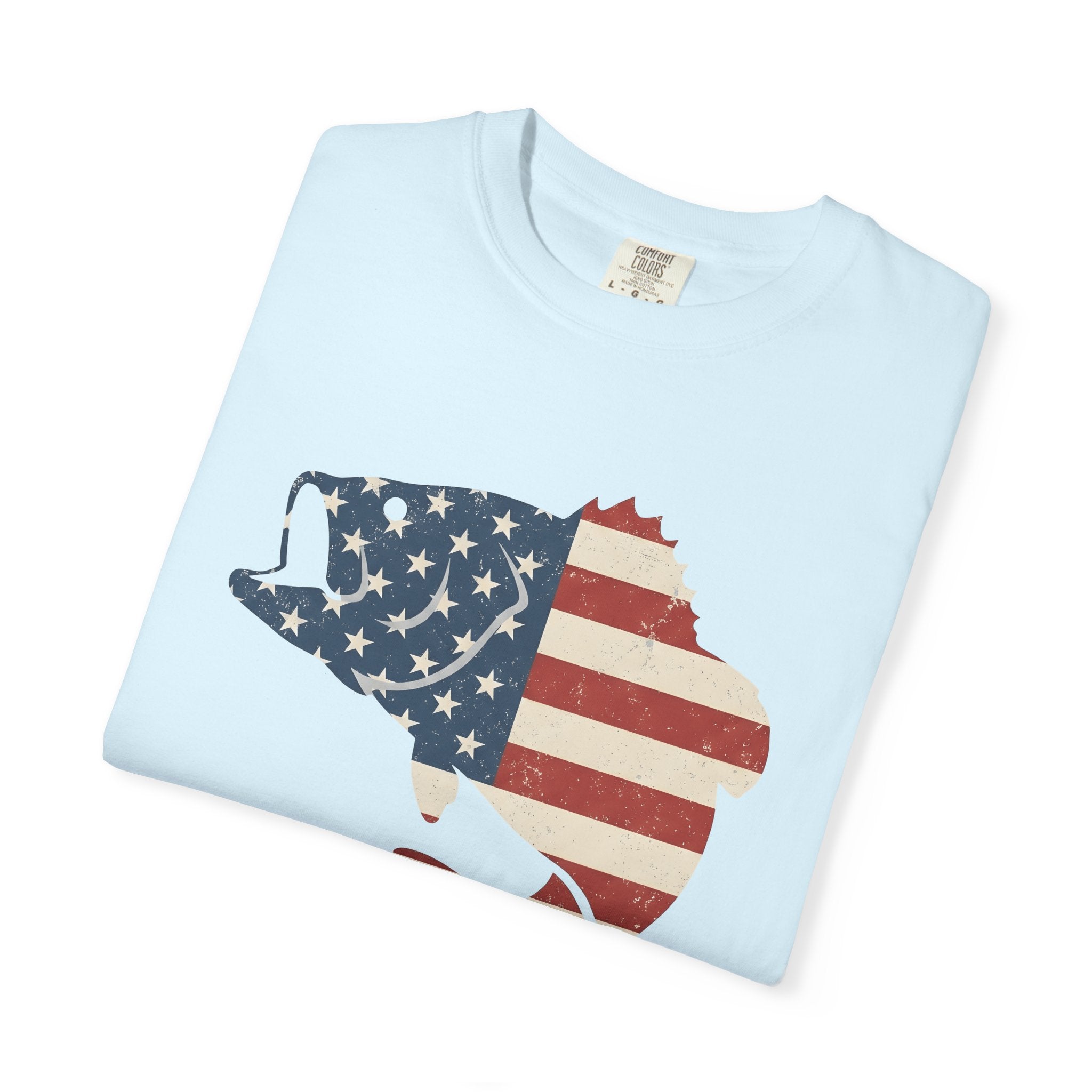 Largemouth Bass Shirt America Angling Gift Women Grunge Tee Bass T-Shirt Patriot Fan Distressed Tshirt Fishing Graphic Retro Usa Flag Tshirt