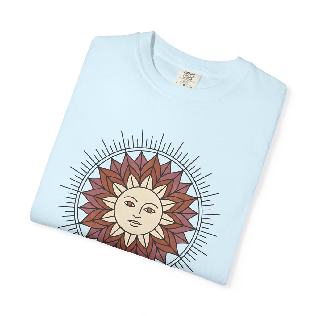Sun Face Shirt Boho Chic Zodiac Gift Women Hand Drawn Tee Sun T-Shirt Hippie Fan Illustrated Tshirt Astrology Graphic Mandala Stones Tshirt