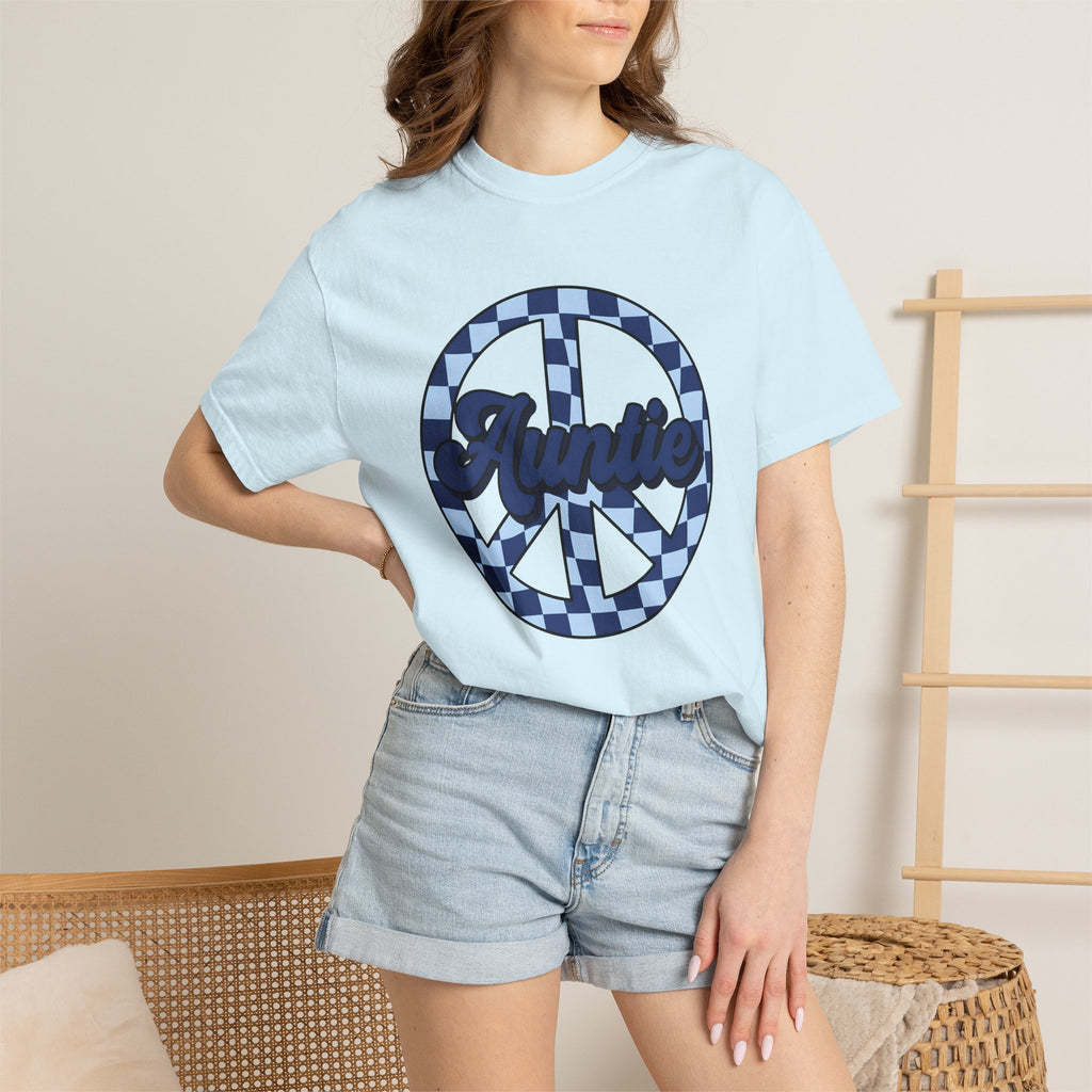 Peace Symbol Shirt Aunt Relatives Gift Women Vintage Tee Pacifist T-Shirt Auntie Fan Retro Tshirt Family Graphic Hand Drawn Checkerboard