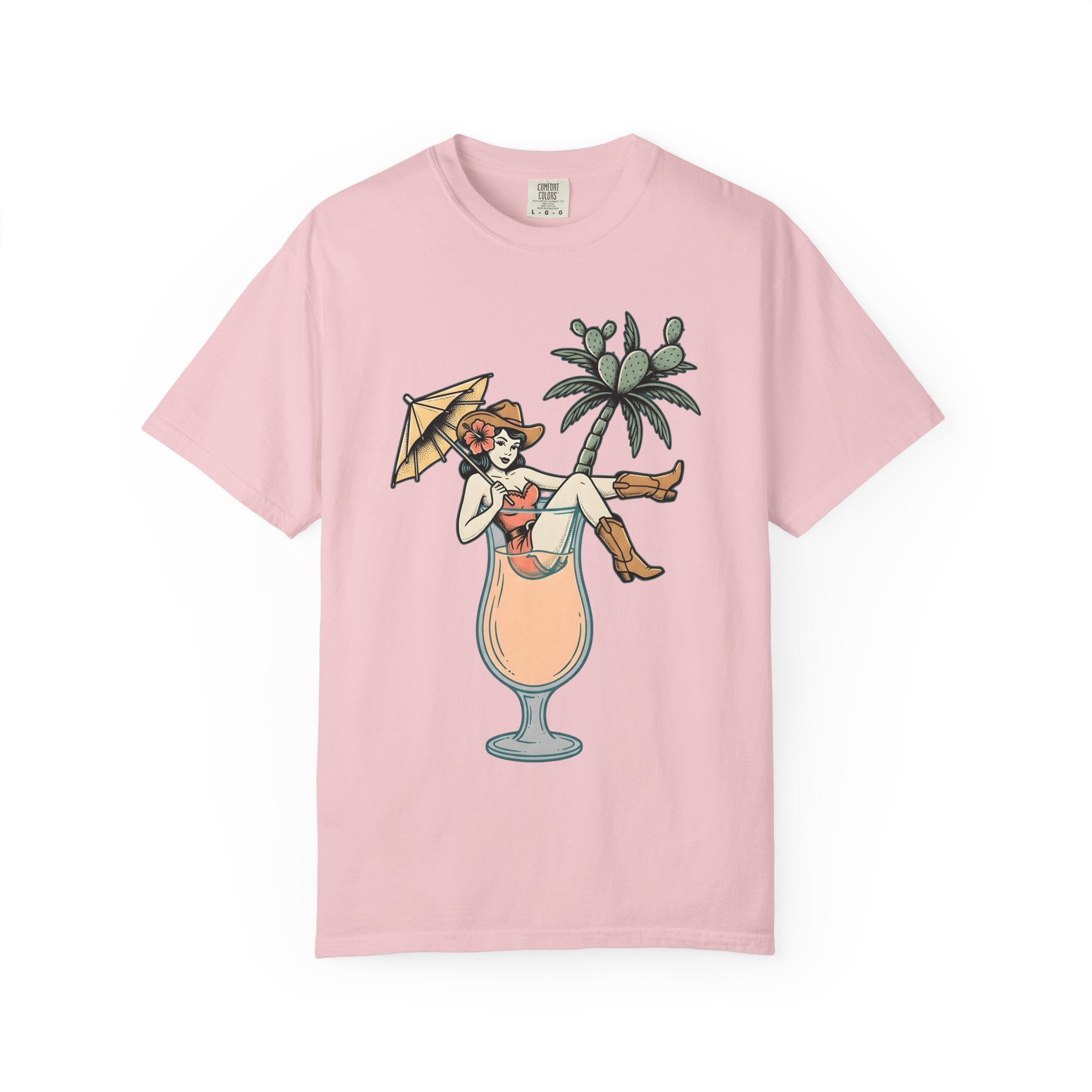 Cowgirl Cocktail Shirt Cowgirl Tropical Gift Women Pinup Tee Cocktail T-Shirt Cowboy Fan Vintage Tshirt Island Graphic Retro Cactus Tshirt