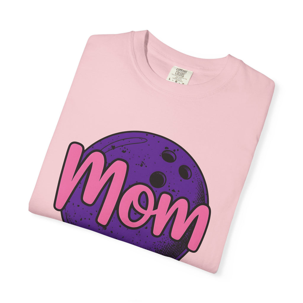 Bowling Ball Shirt Mom Sports Gift Women Bold Tee Bowling Ball T-Shirt Mom Fan Graphic Tshirt Athlete Graphic Retro Script Tshirt