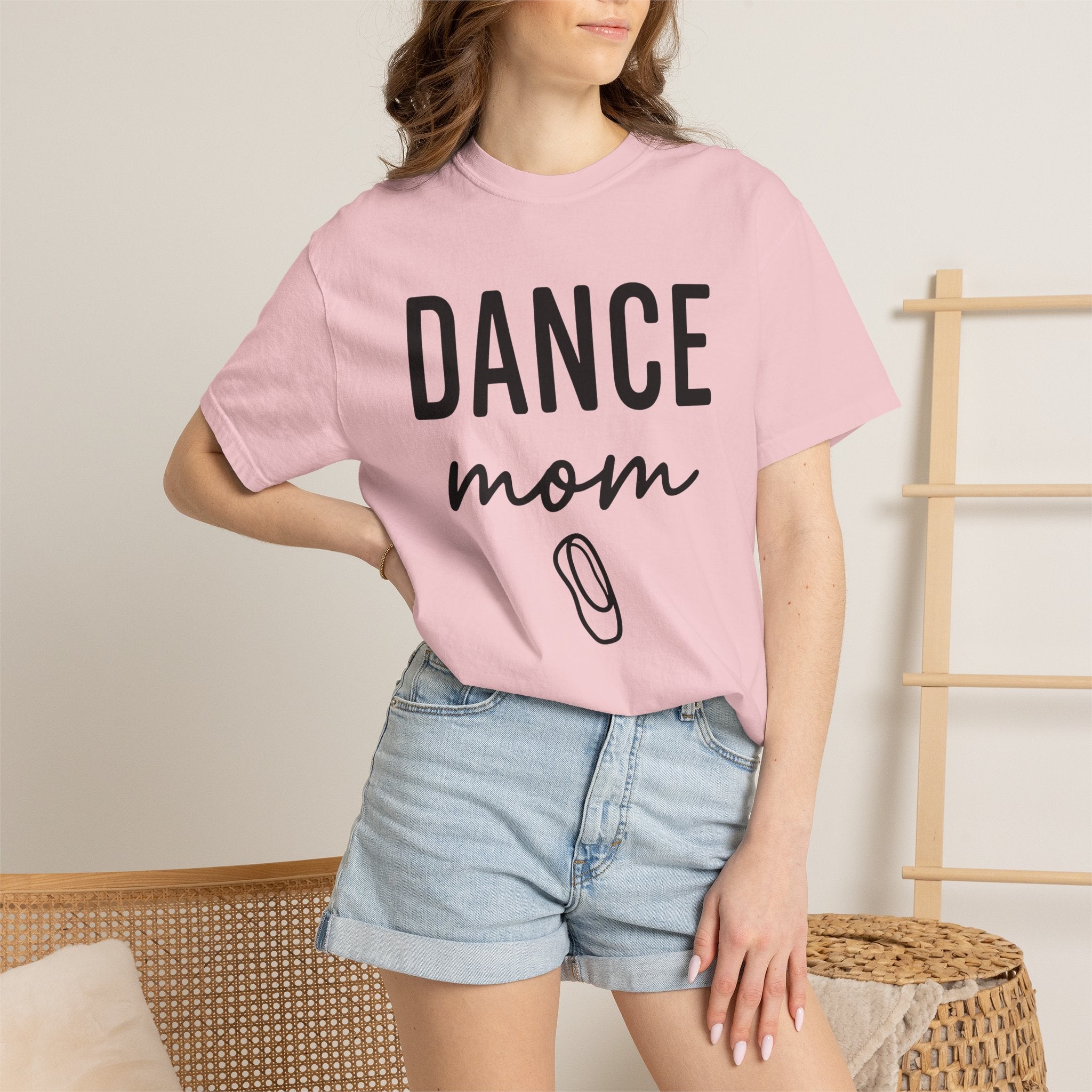 Ballet Slipper Shirt Dance Mom Ballet Gift Women Simple Tee Pointe Shoe T-Shirt Dancer Fan Minimalist Tshirt Ballet Graphic Contemporary