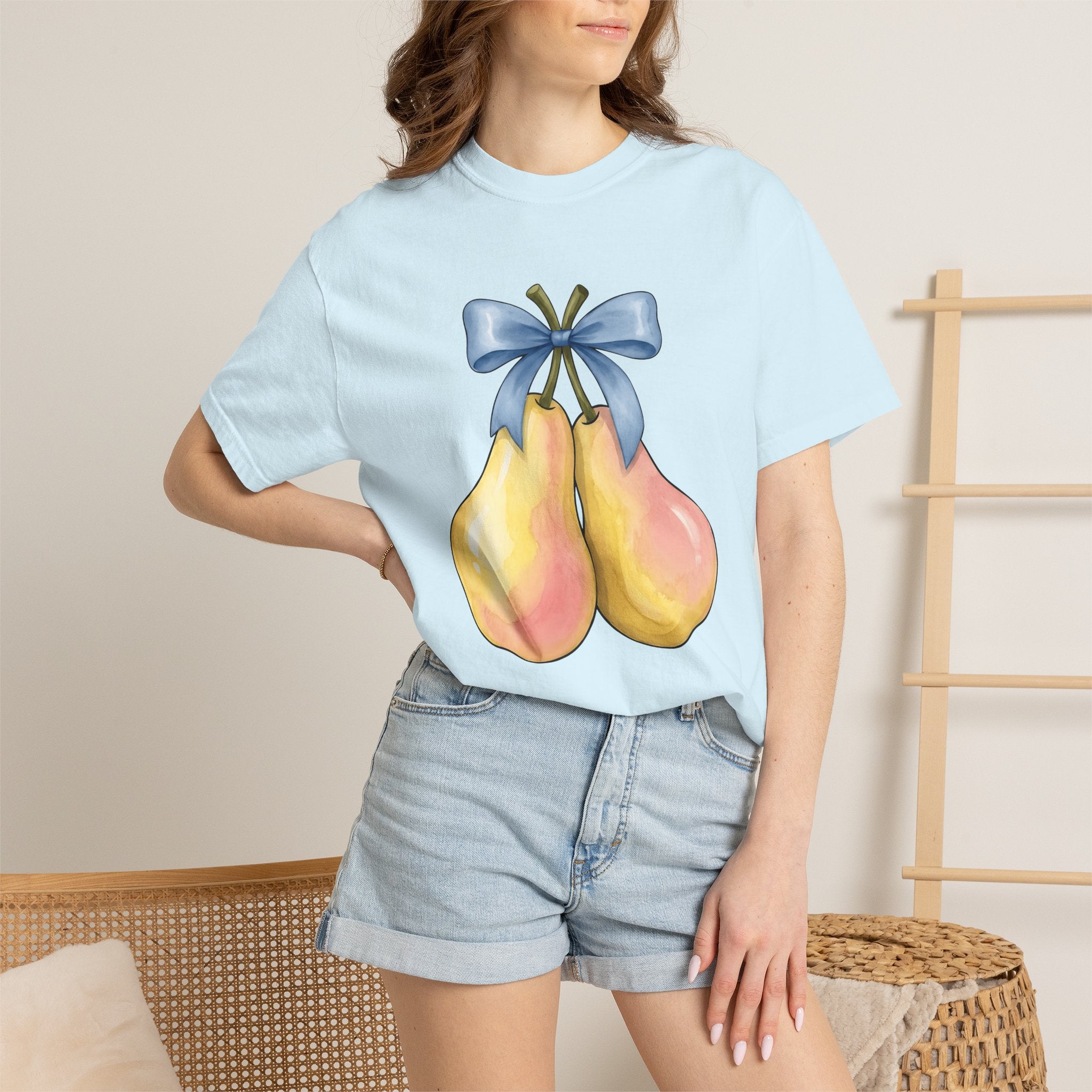 Pear Duo Shirt Valentines Day Partners Gift Women Gouache Tee Pears T-Shirt Valentine Fan Watercolor Tshirt Couples Graphic Playful Ribbon