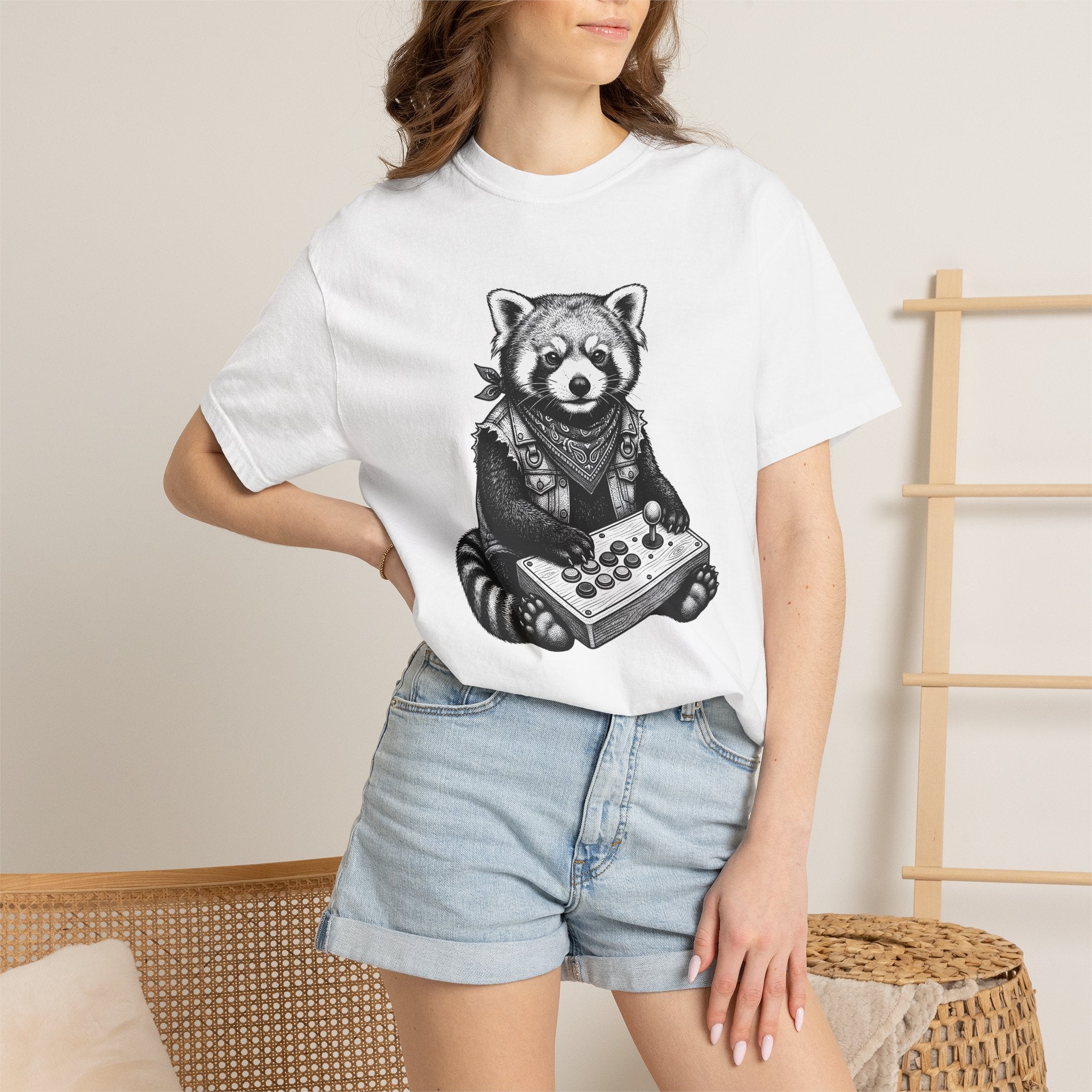 Red Panda Shirt Animals Gaming Gift Women Hand Drawn Tee Panda T-Shirt Wildlife Fan Ailurus Graphic Vintage Arcade Controller Tshirt