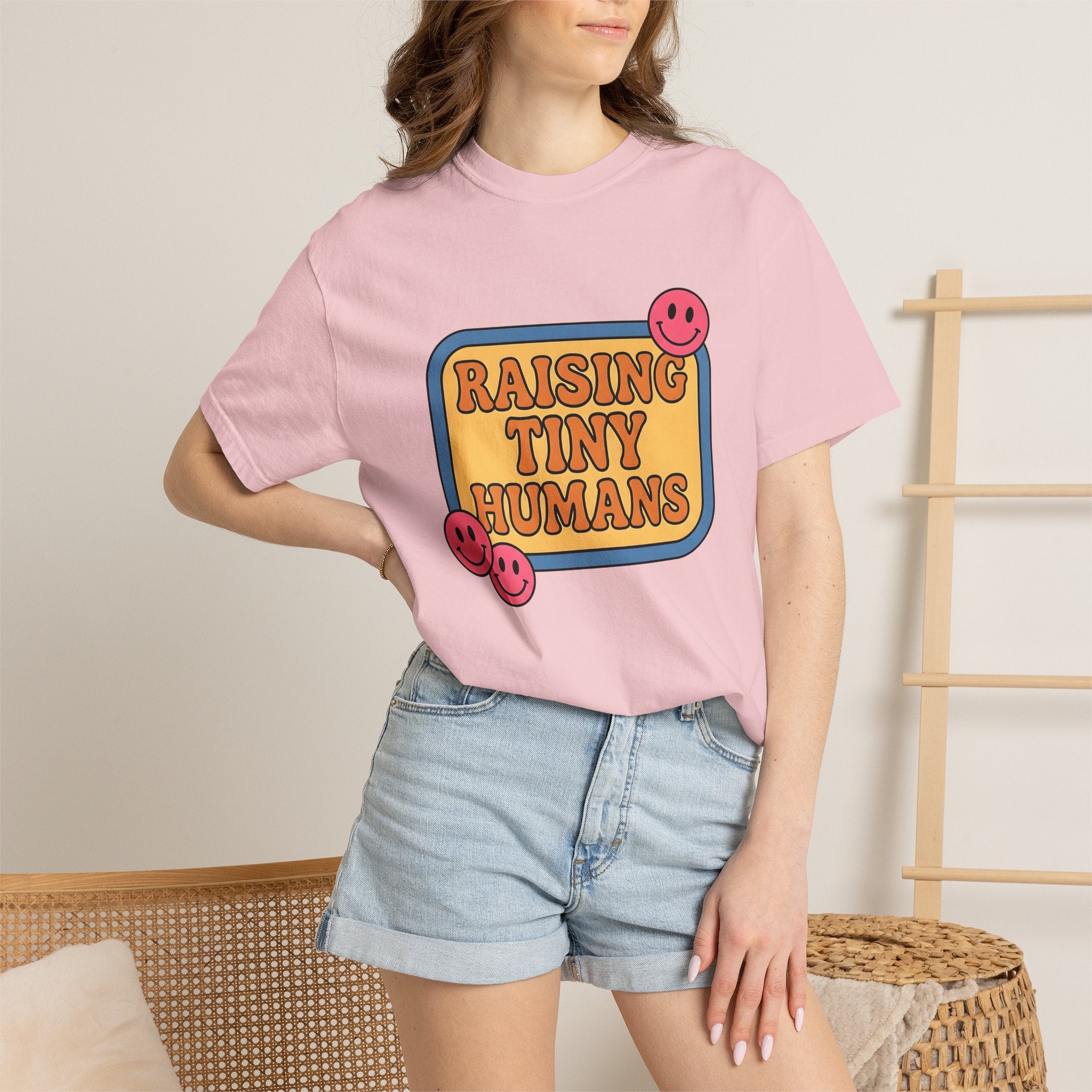 Smile Faces Shirt Moms Kid Gift Women Hand Drawn Tee Smiley Faces T-Shirt Mother Fan Illustrated Tshirt Children Graphic Striking Edge