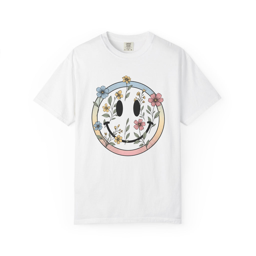 Smile Face Blossoms Shirt Boho Chic Flower Gift Women Hand Drawn Tee Smiley Face T-Shirt Bohemian Fan Illustrated Graphic Floral Design