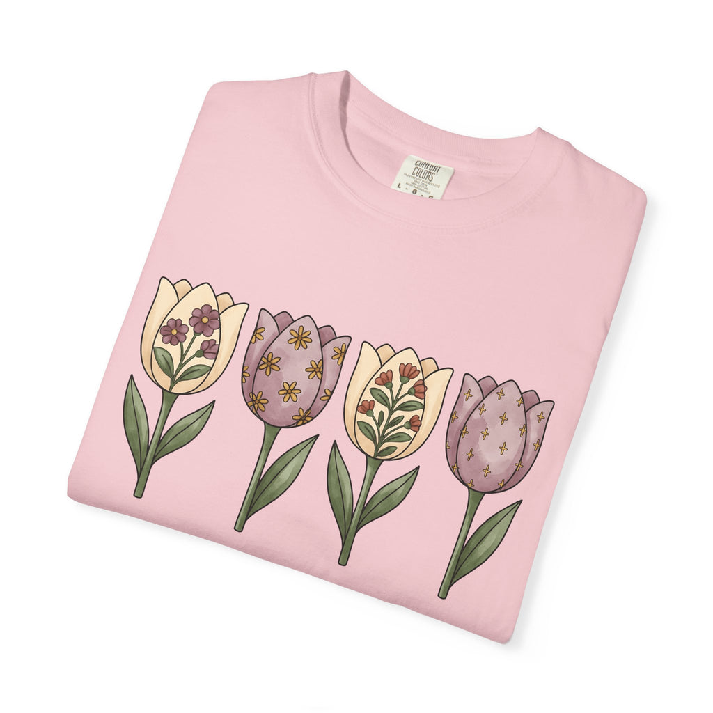 Tulip Bouquet Shirt Easter Blossom Gift Women Tribal Tee Flower Arrangement T-Shirt Spring Fan Floral Tshirt Bloom Graphic Painterly Flower