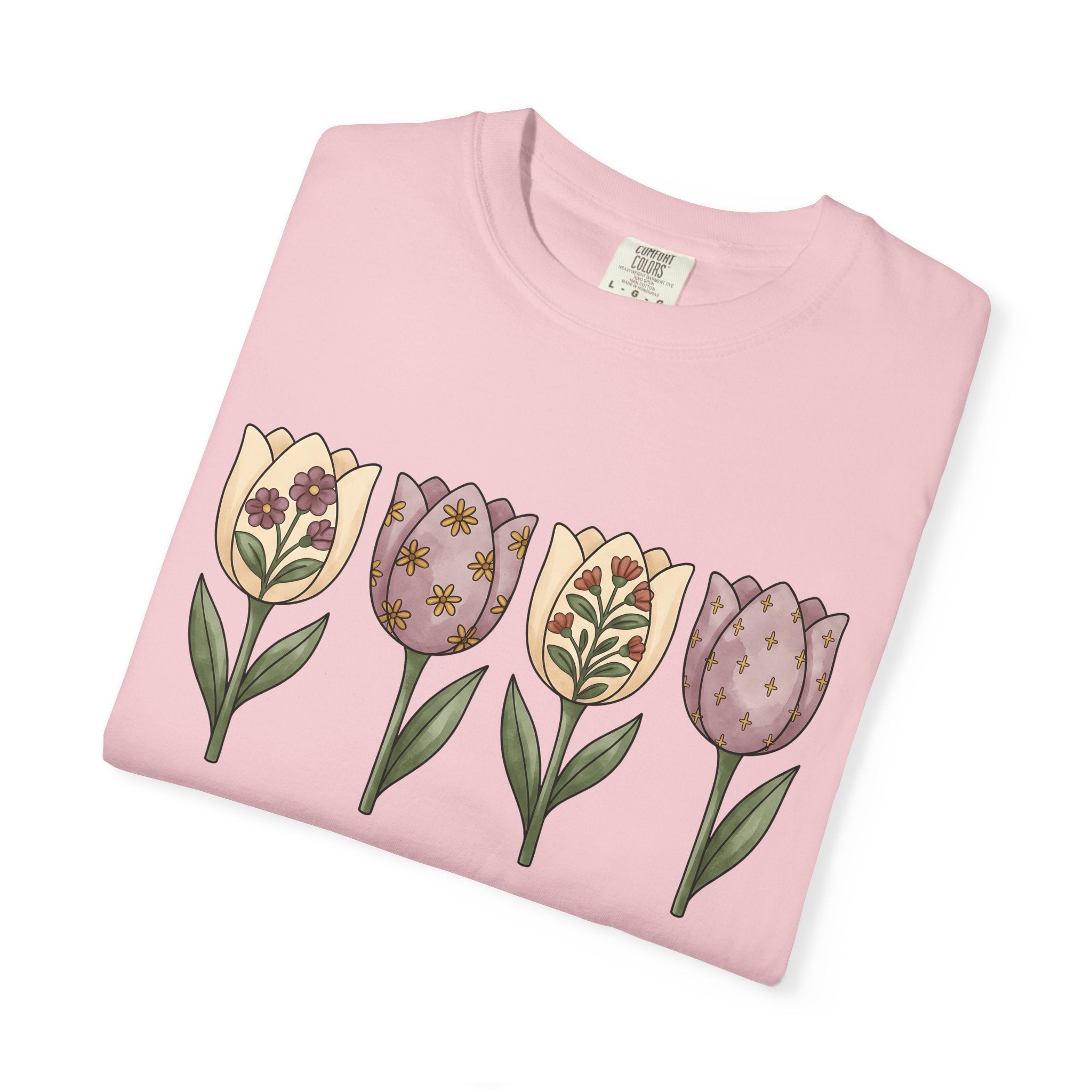 Tulip Bouquet Shirt Easter Blossom Gift Women Tribal Tee Flower Arrangement T-Shirt Spring Fan Floral Tshirt Bloom Graphic Painterly Flower