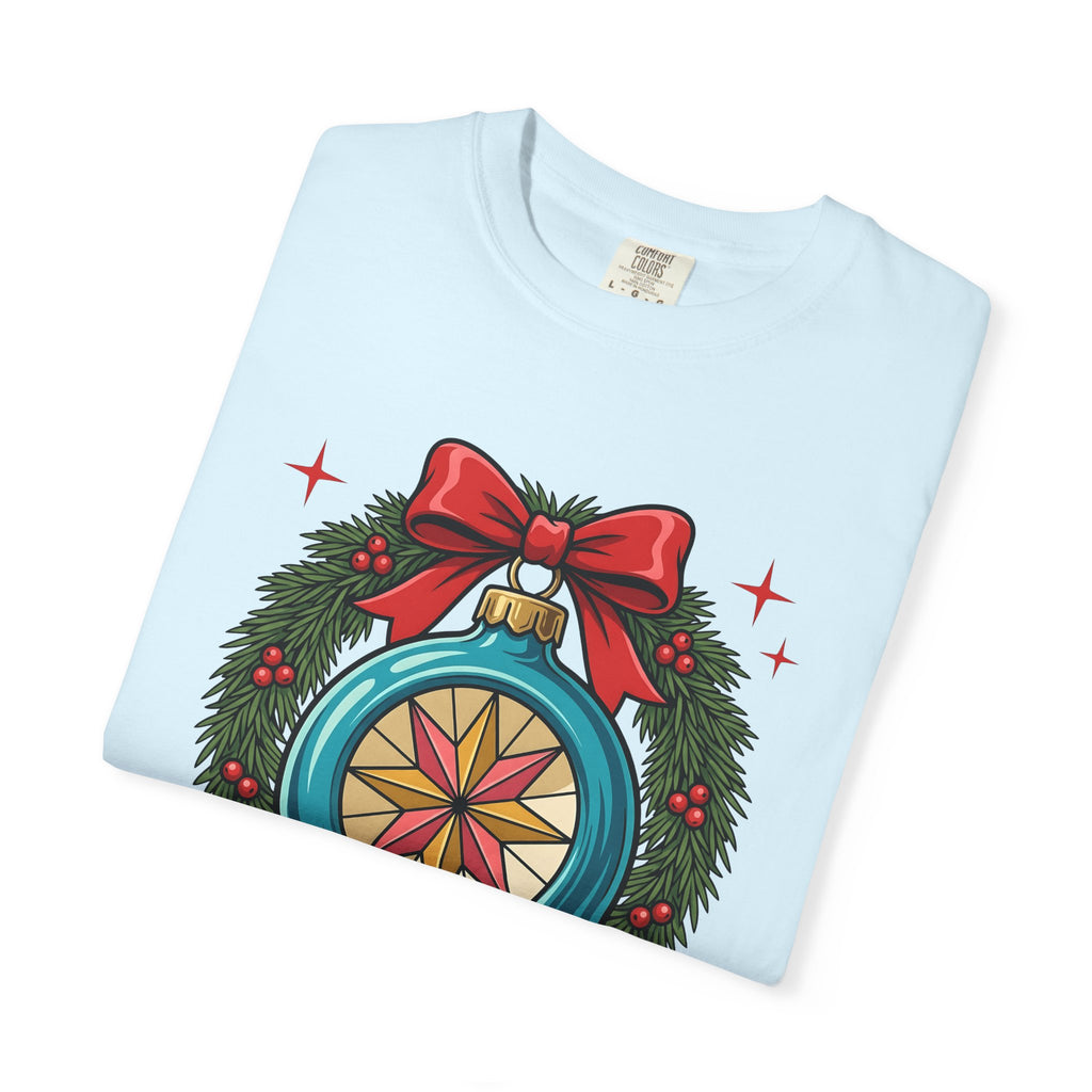 Decoration Wreath Shirt Christmas Celebration Gift Women Graphic Tee Wreath T-Shirt Christmas Fan Graphic Tshirt Party Graphic Retro Red