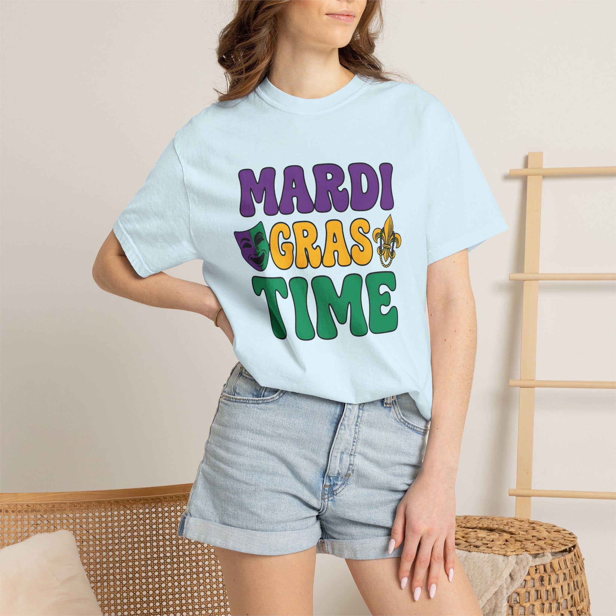 Carnival Mask Shirt Mardi Gras Celebration Gift Women Vibrant Tee Masquerade T-Shirt Carnival Fan Mask Tshirt Party Graphic Vintage Lily