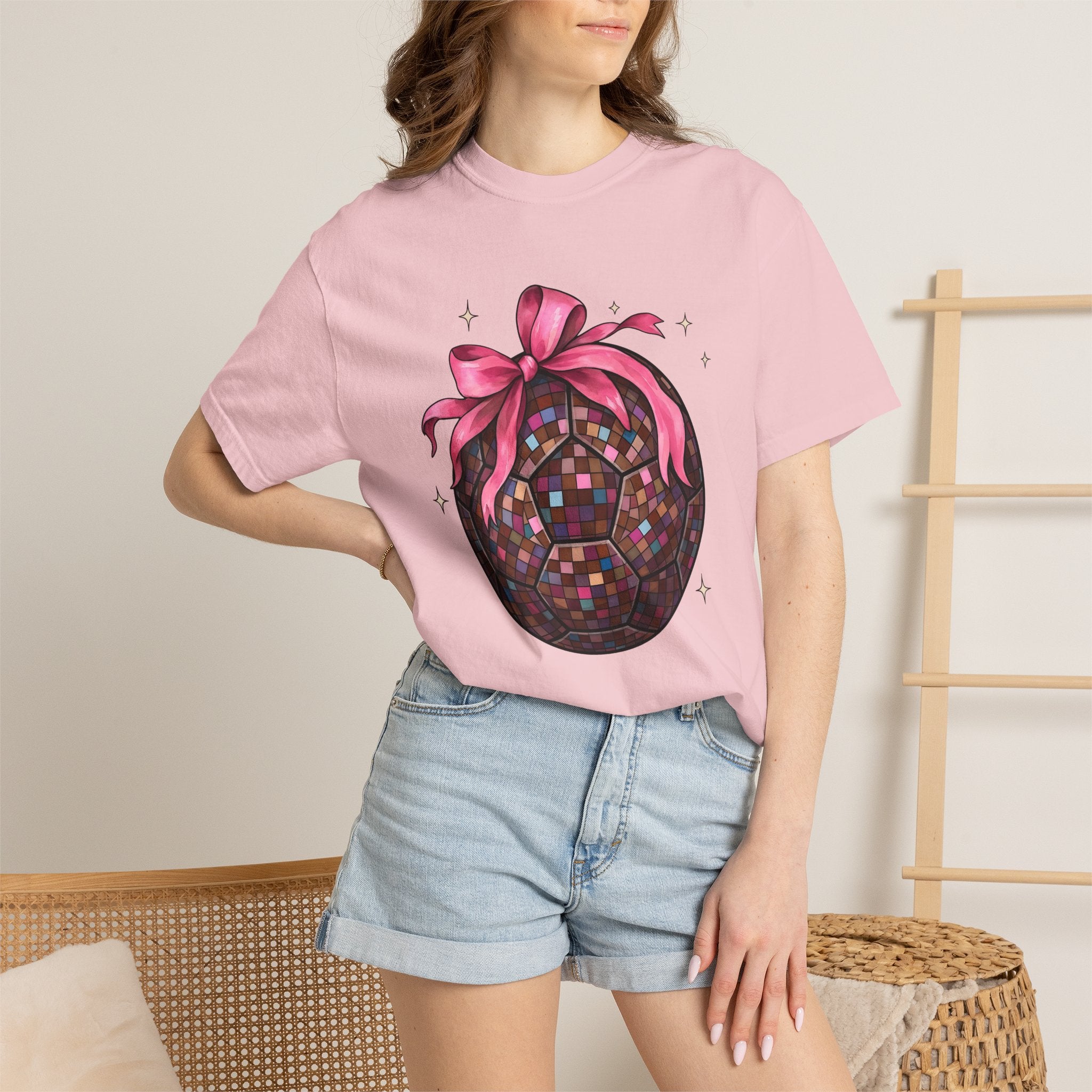 Party Ball Shirt Moms Festivity Gift Women Brushwork Tee Balloon T-Shirt Mom Fan Painting Tshirt Celebration Graphic Nostalgic Bow Tie