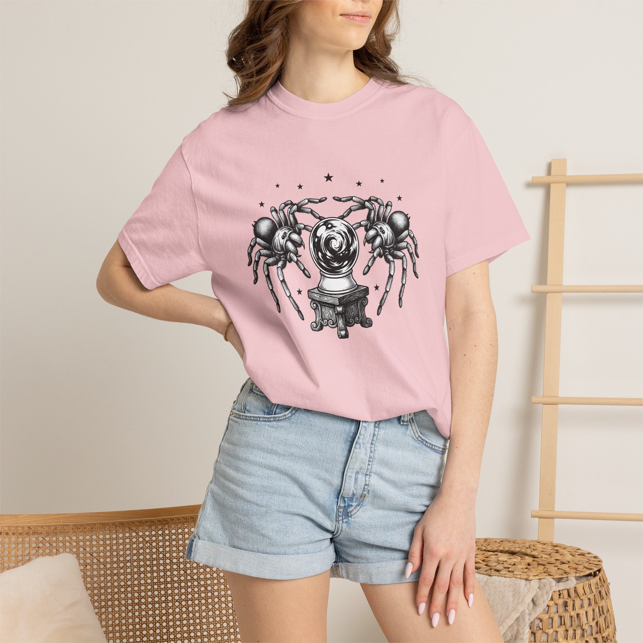 Spider Globe Shirt Gothic Sorcery Gift Women Haunted Tee Orb T-Shirt Dark Fan Spooky Tshirt Magic Graphic Classic Glimmers Tshirt