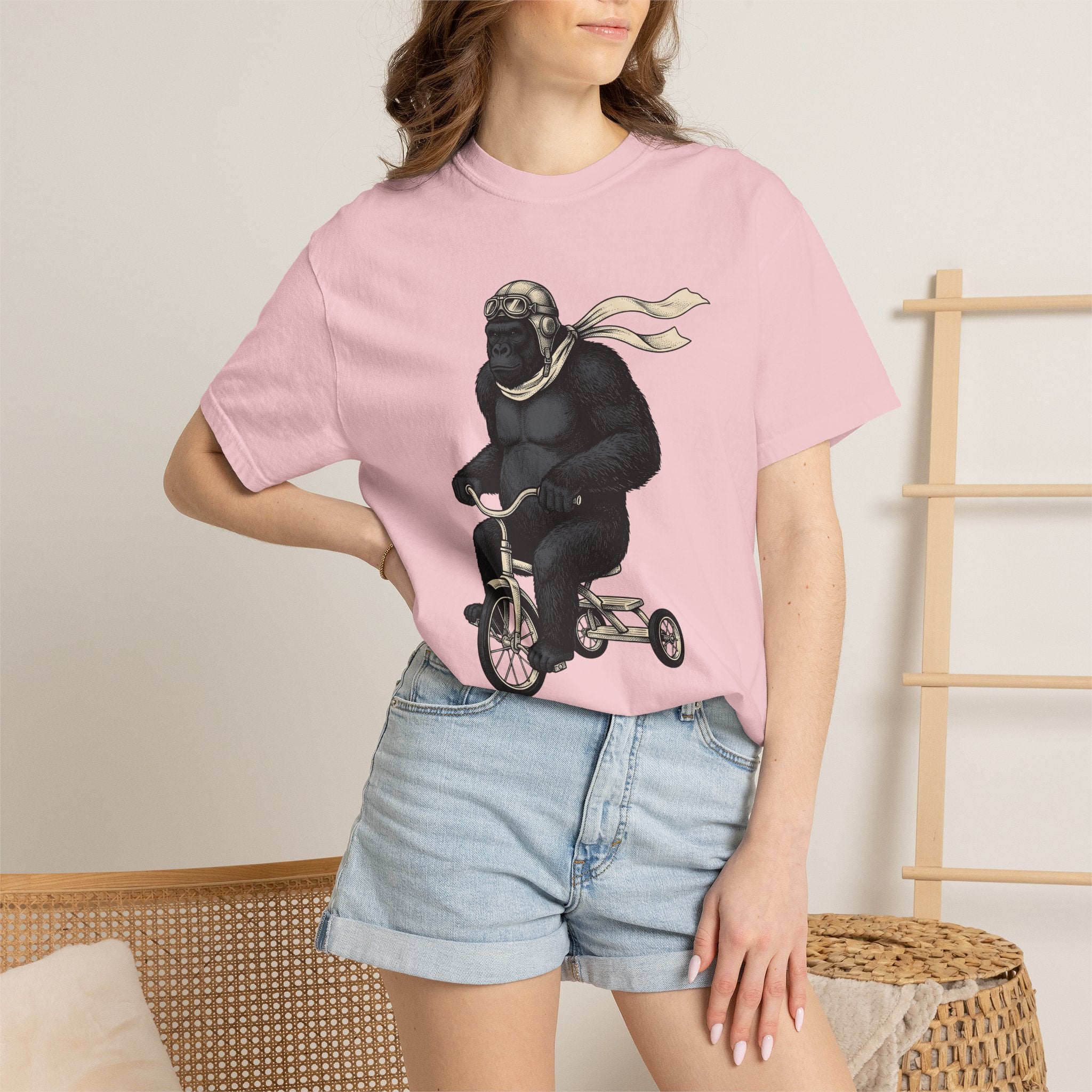 Ape Bike Shirt Animals Jokes Gift Women Retro Tee Monkey Bike T-Shirt Wildlife Fan Prank Graphic Tshirt Sketch Pilot Cap Tshirt
