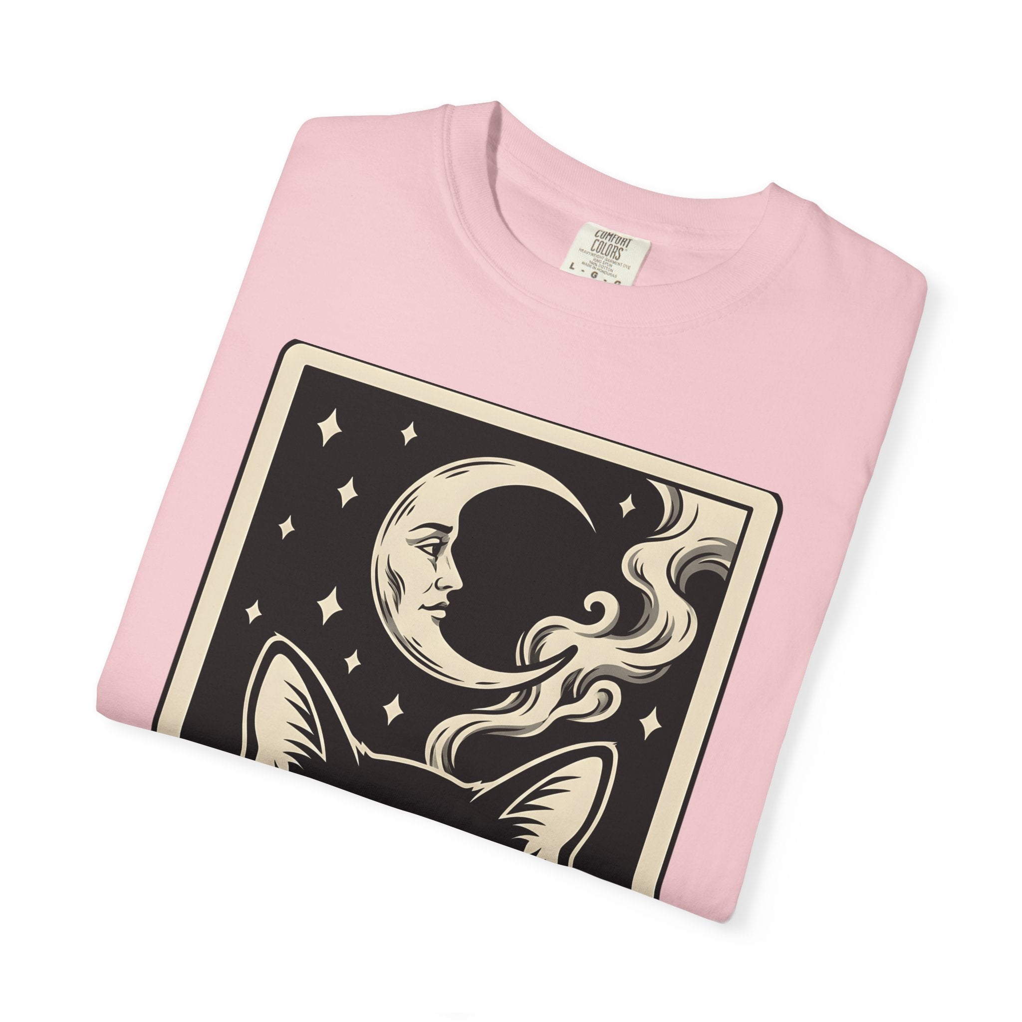 Midnight Cat Shirt Boho Chic Supernatural Gift Women Creepy Tee Black Cat T-Shirt Bohemian Fan Spooky Graphic Tshirt Classic Night Orb