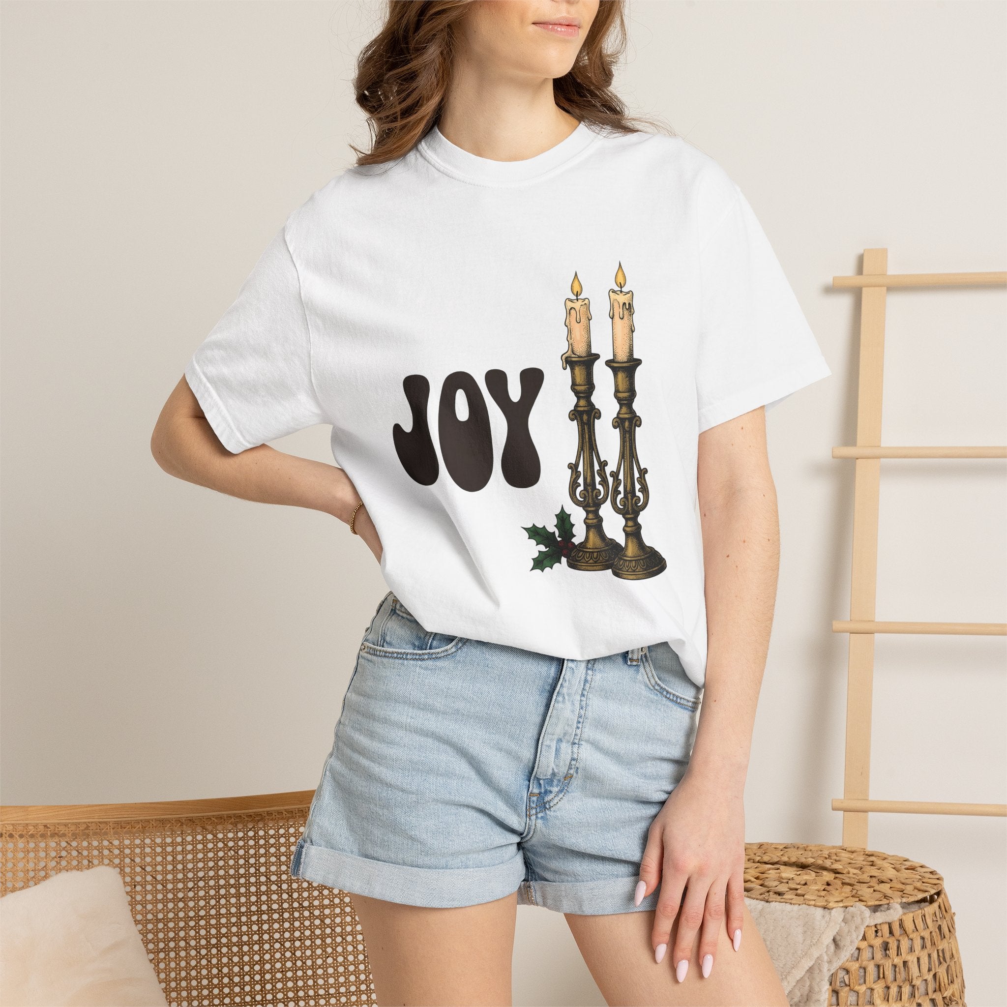 Vintage Candle Holders Shirt Holiday Christmas Gift Women Hand Drawn Tee Candelabras T-Shirt Christmas Fan Illustrated Graphic Retro Holly