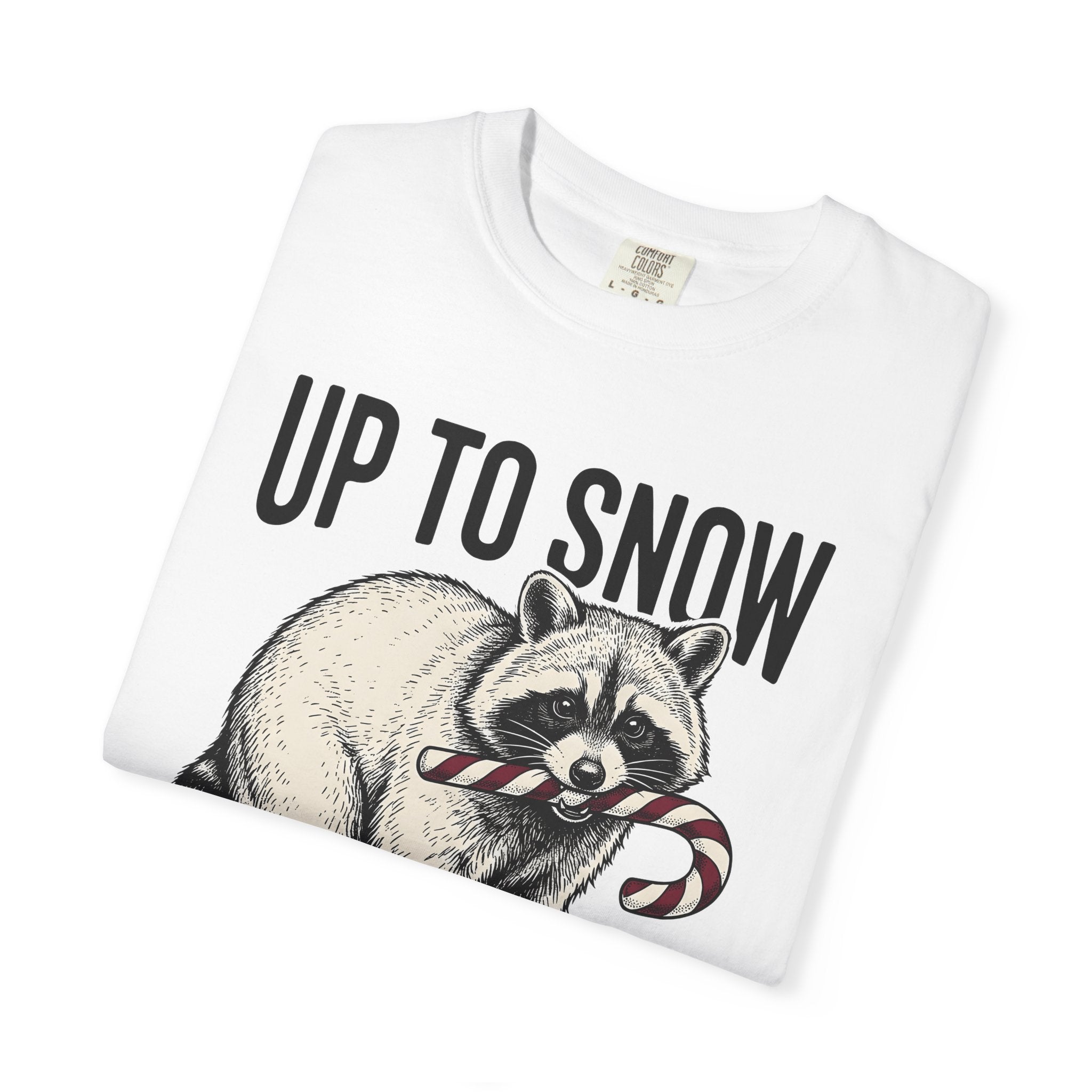 Raccoon Candy Cane Shirt Holiday Animal Gift Women Vintage Tee Trash Panda T-Shirt Christmas Fan Retro Tshirt Wildlife Graphic Hand Drawn