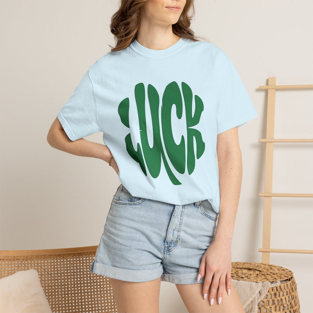 Four Leaf Clover Shirt St. Patrick's Day Celebration Gift Women Vintage Tee Shamrock T-Shirt Irish Fan Retro Tshirt Party Graphic Hand Drawn