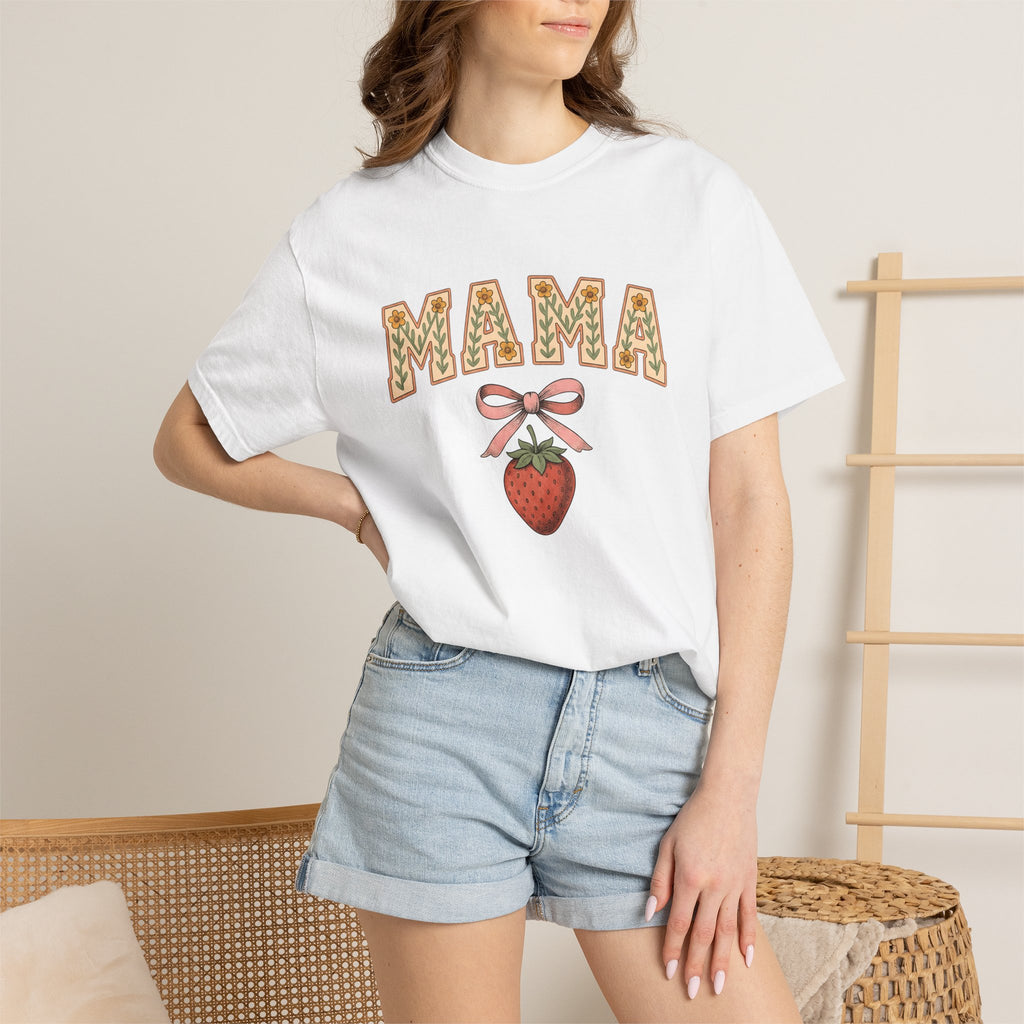 Strawberry Bow Shirt Moms Nature Gift Women Botanical Tee Bow T-Shirt Mother Fan Botanical Tshirt Outdoor Graphic Vintage Floral Tshirt
