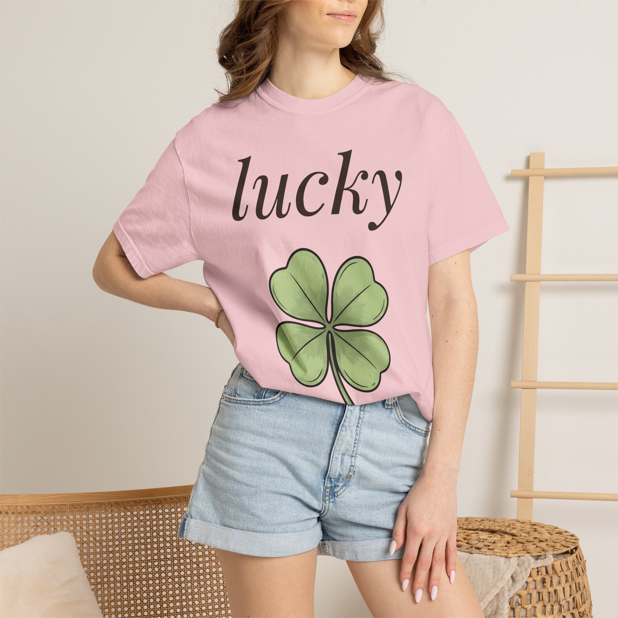 Four Leaf Clover Shirt Holiday Luck Gift Women Hand Drawn Tee Shamrock T-Shirt Vacation Fan Illustrated Tshirt Fortune Graphic Minimalist
