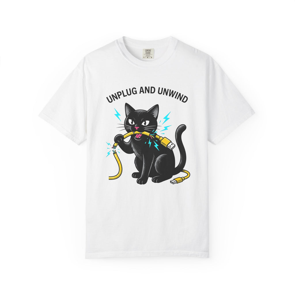 Black Cat Shirt Cat Humor Gift Women Cartoon Tee Kitty T-Shirt Feline Fan Comic Tshirt Funny Graphic Retro Usb Cable Tshirt