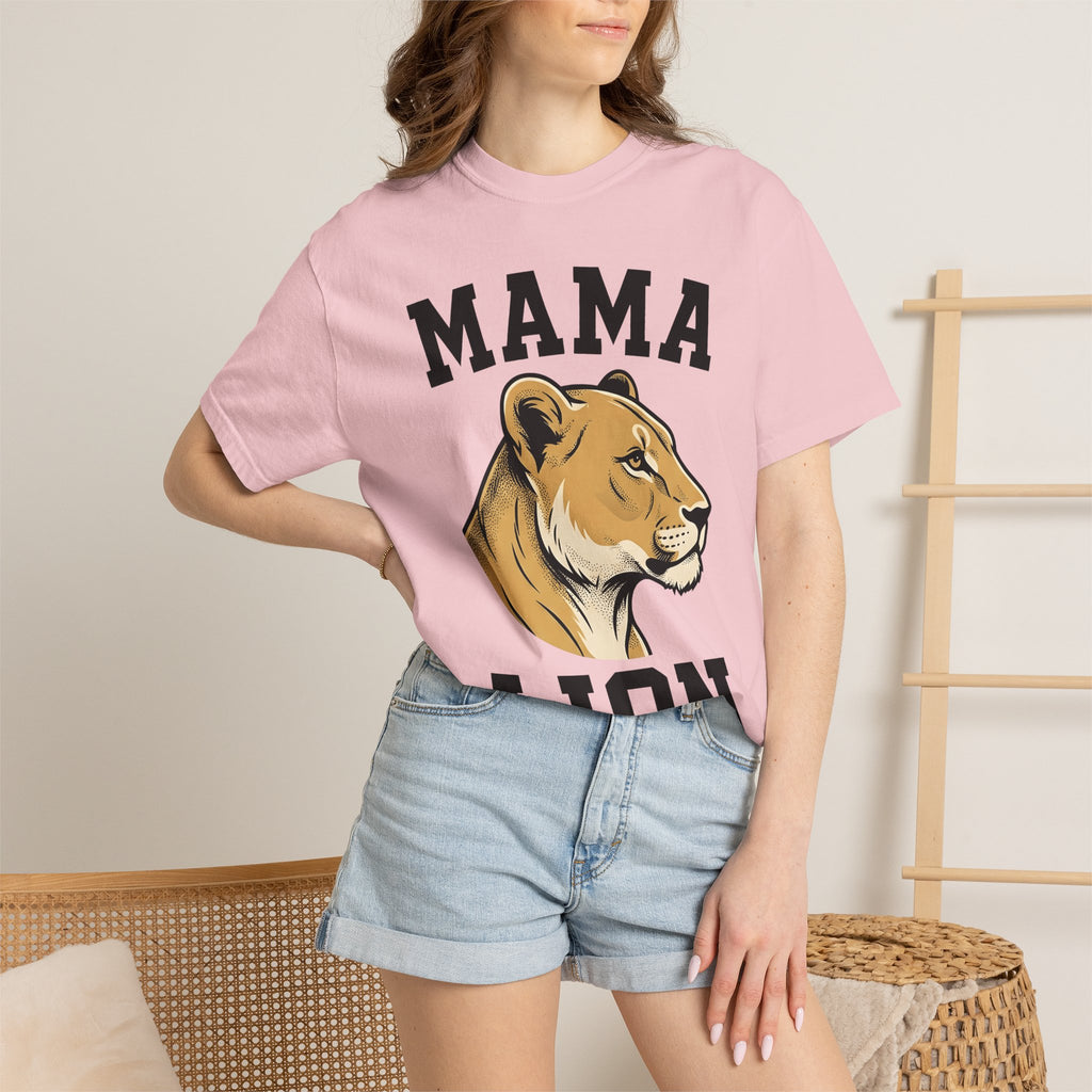 Lioness Illustration Shirt Moms Wildlife Gift Women Modern Tee Lioness T-Shirt Mother Fan Artistic Tshirt Wildlife Graphic Retro Animal Face