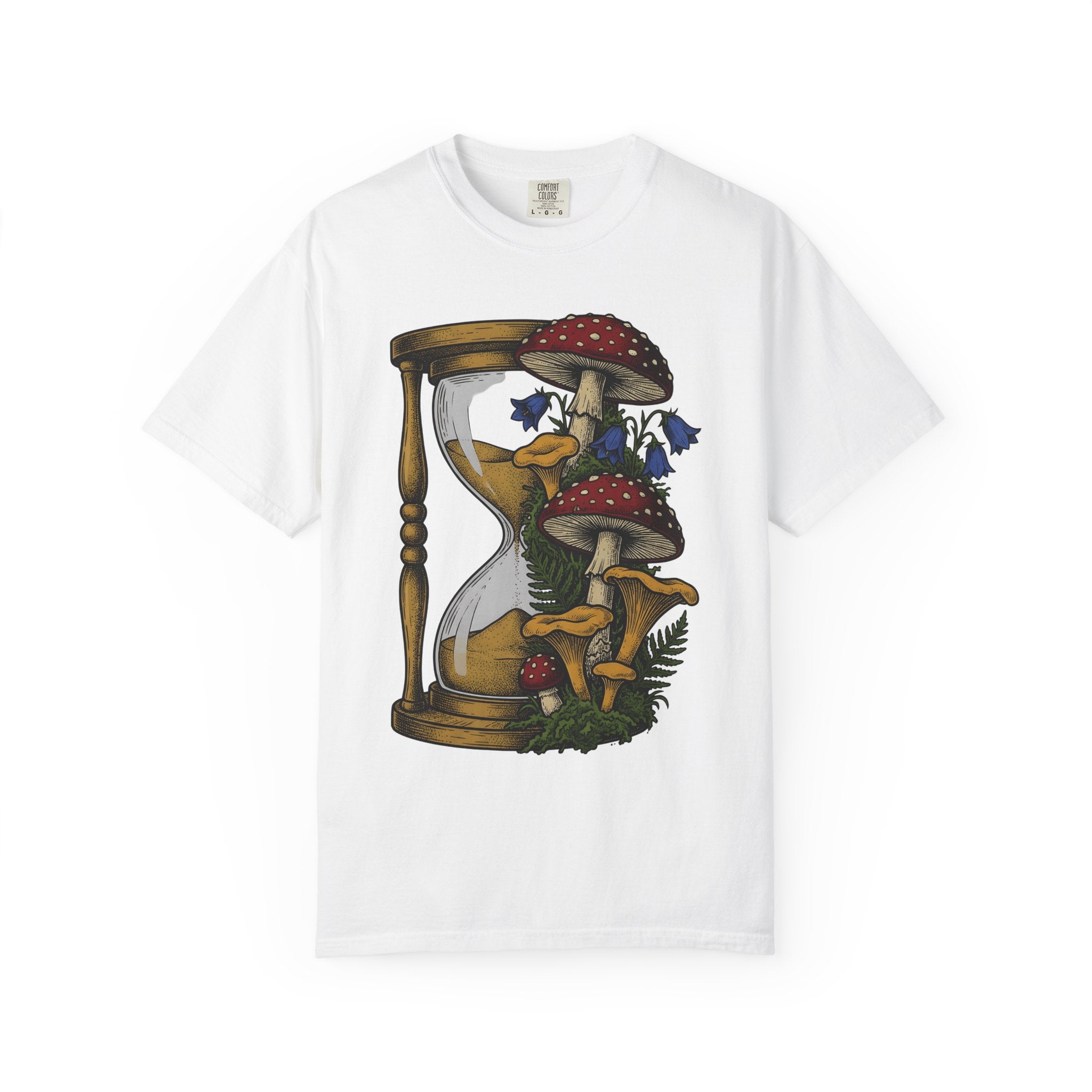 Mushroom Hourglass Shirt Boho Chic Nature Gift Women Vintage Tee Hourglass T-Shirt Bohemian Fan Retro Tshirt Environmental Graphic Hand