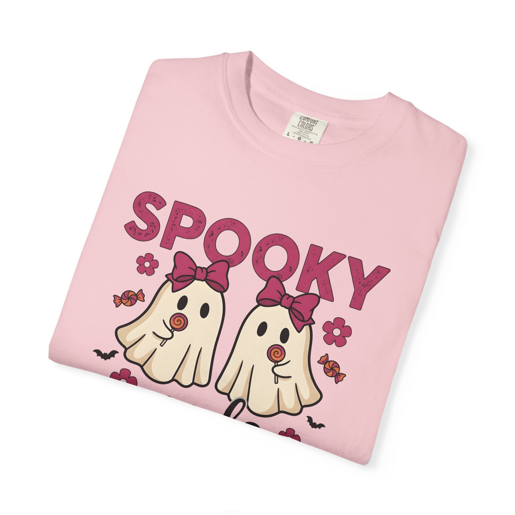 Ghost Candy Shirt Nurses Halloween Gift Women Cute Tee Candy T-Shirt Nurse Enthusiast Kawaii Tshirt Spooky Graphic Hand Drawn Pink Bow