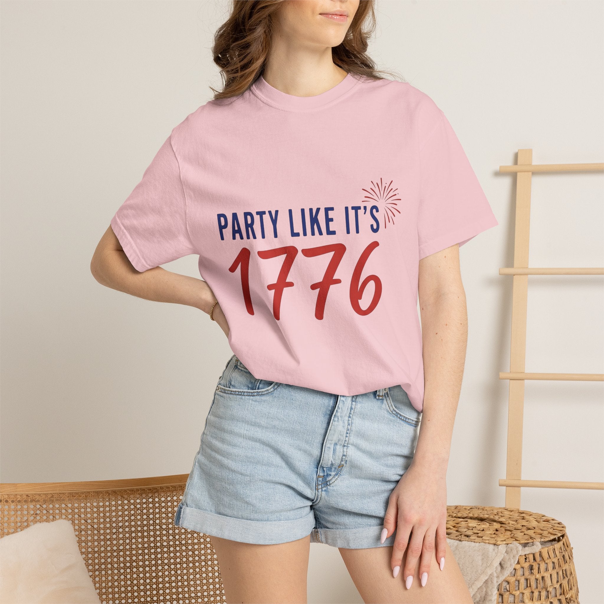Firework Design Shirt 4th Of July Event Gift Women Americana Tee Pyrotechnics T-Shirt Independence Fan Fireworks Tshirt Party Graphic