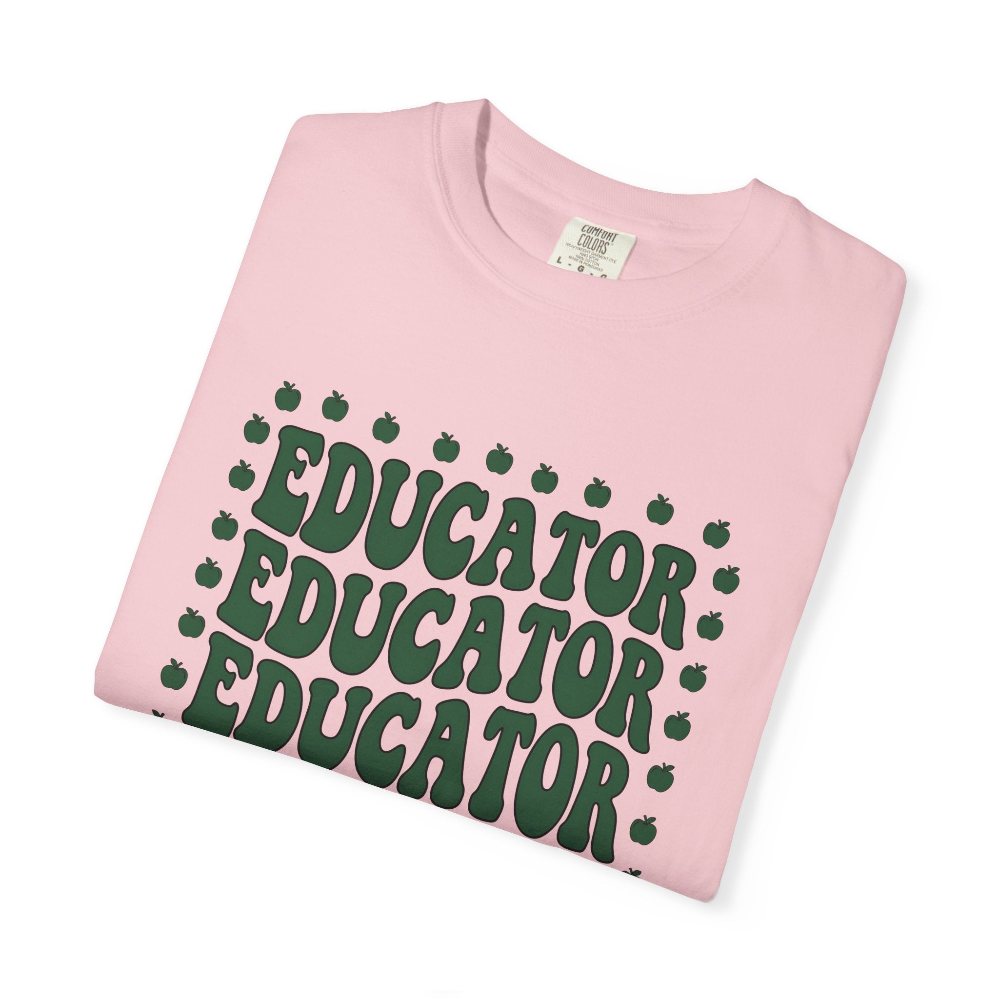 Apple Graphic Shirt Teachers School Gift Women Groovy Tee Apple T-Shirt Educator Enthusiast Psychedelic Tshirt Classroom Graphic Retro Fruit