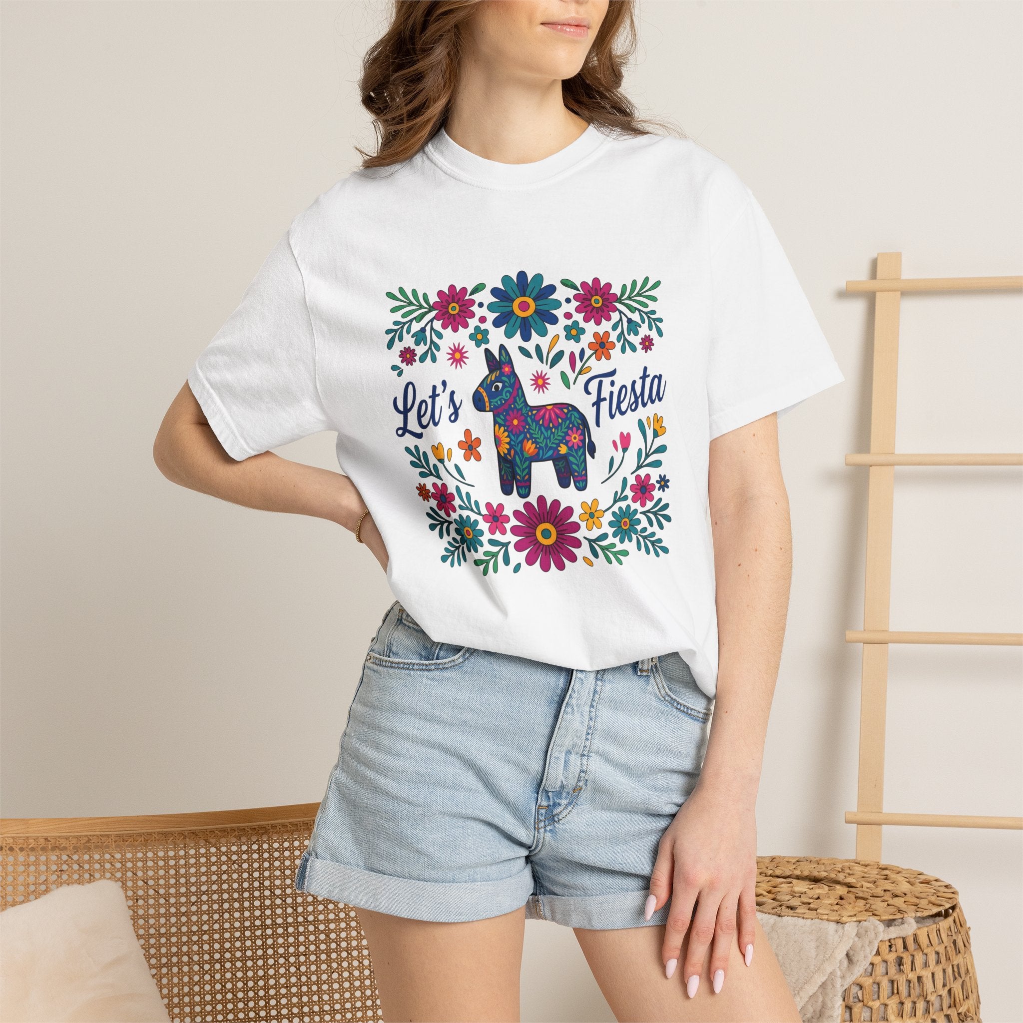 Mule Flower Shirt Fiesta Celebration Gift Women Traditional Tee Flower T-Shirt Party Fan Vintage Tshirt Festive Graphic Bold Bright Blossoms