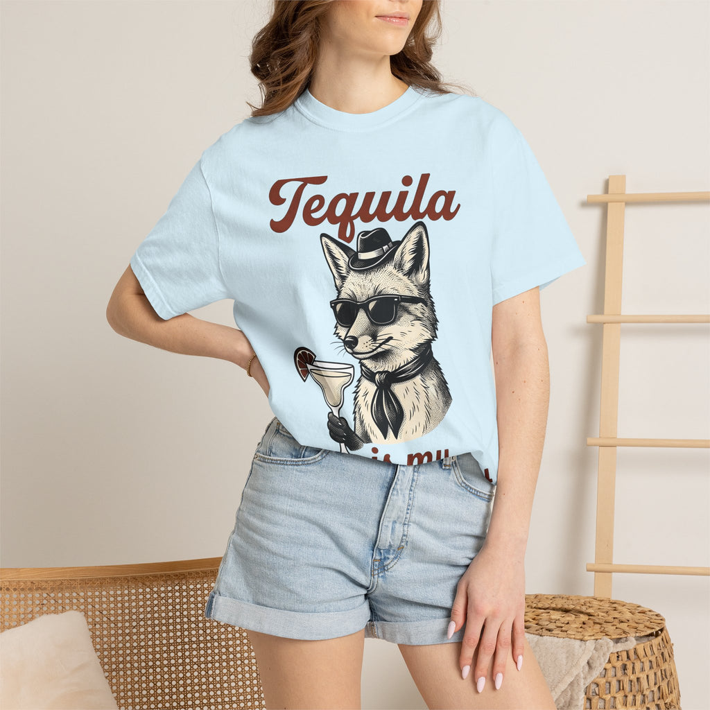Fox Drink Shirt Tequila Wildlife Gift Women Retro Tee Fox T-Shirt Liquor Fan Vintage Tshirt Animal Graphic Sketch Shades Tshirt