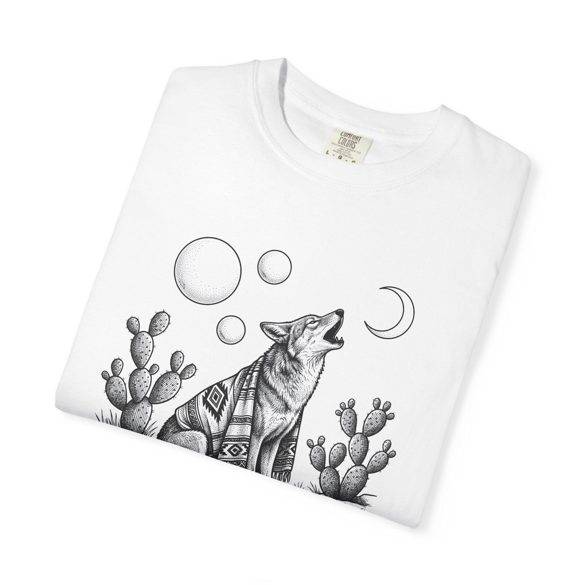 Coyote Graphic Shirt Boho Animal Gift Women Boho Tee Wolf T-Shirt Bohemian Fan Hippie Tshirt Wildlife Graphic Vintage Cactus Tshirt