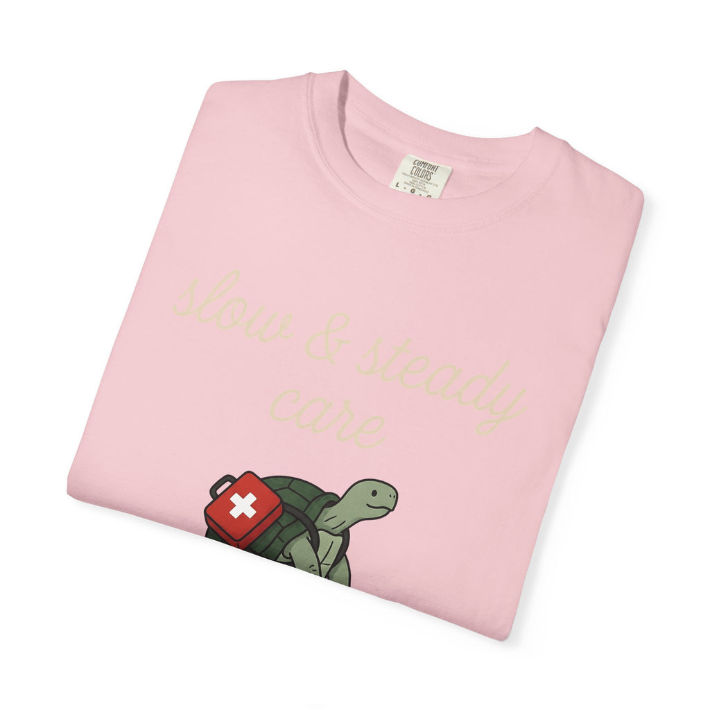 Turtle Nurse Shirt Nurses Wildlife Gift Women Graphic Tee Turtle T-Shirt Nurse Enthusiast Animal Graphic Illustration Doodle Medical Bag